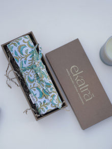 Roll Up Case - Green Floral