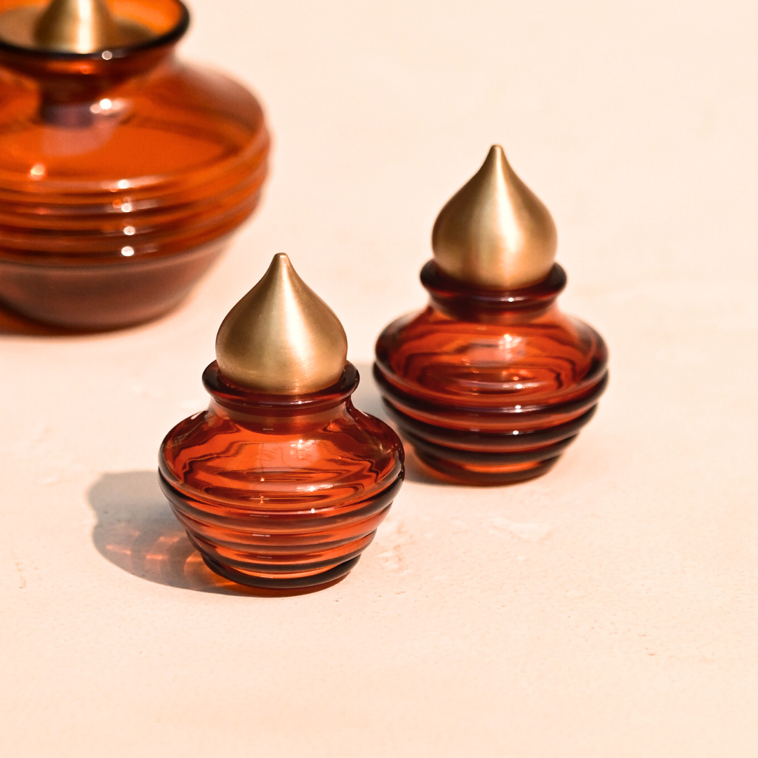 Muun Roli Chawal Kalash Set