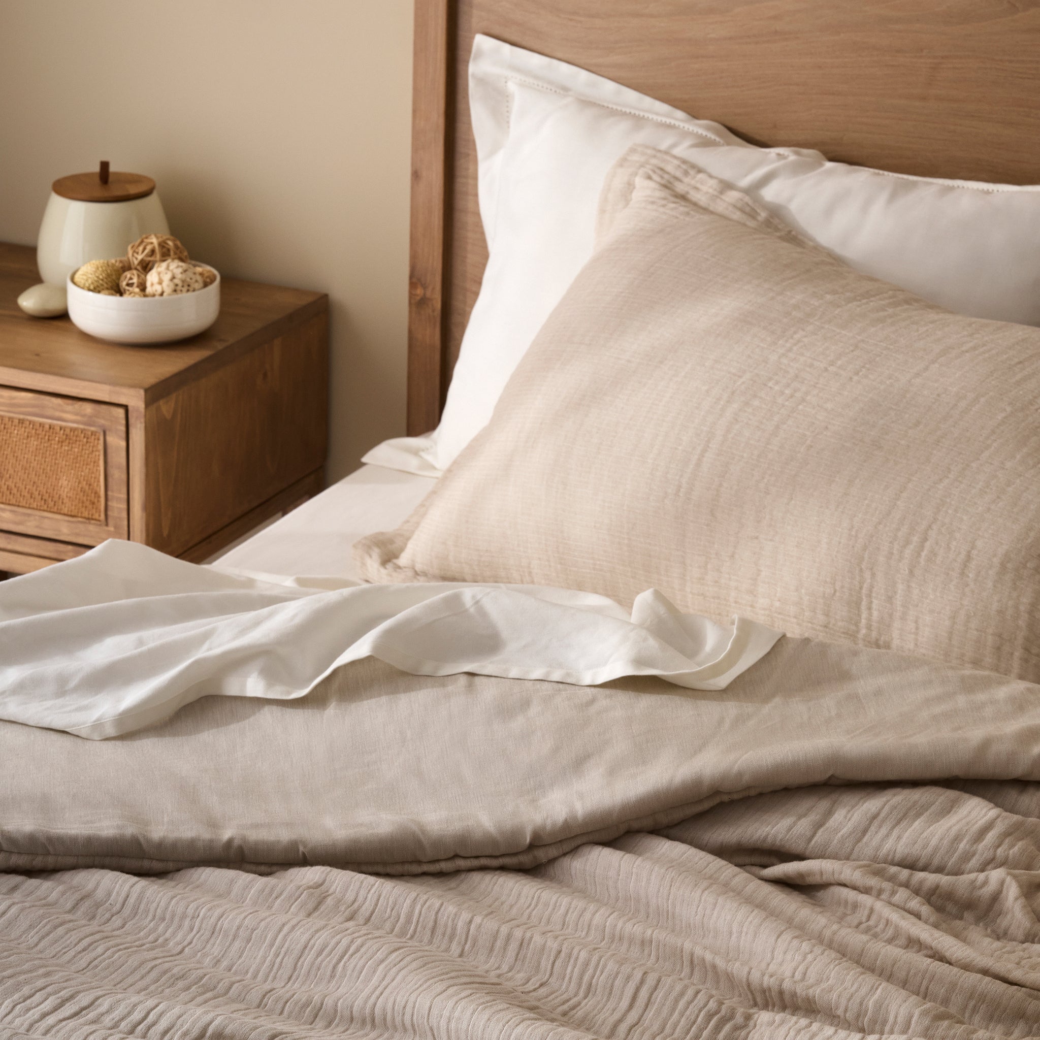 Oyster | Cotton Bamboo | Gauze | Comforter