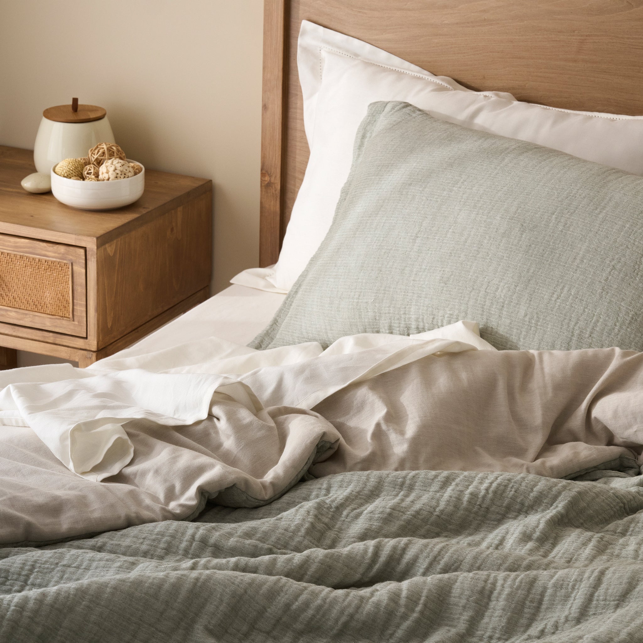 Oyster | Cotton Bamboo | Gauze | Comforter