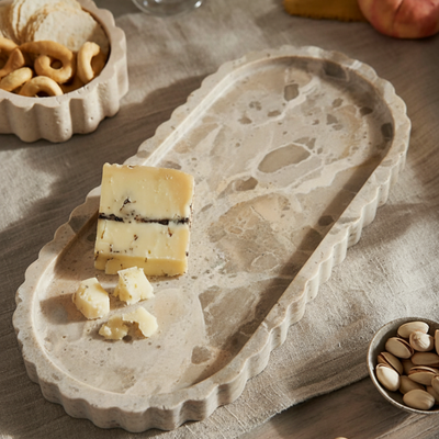 SEVILLE MARBLE SCALOPED TRAY