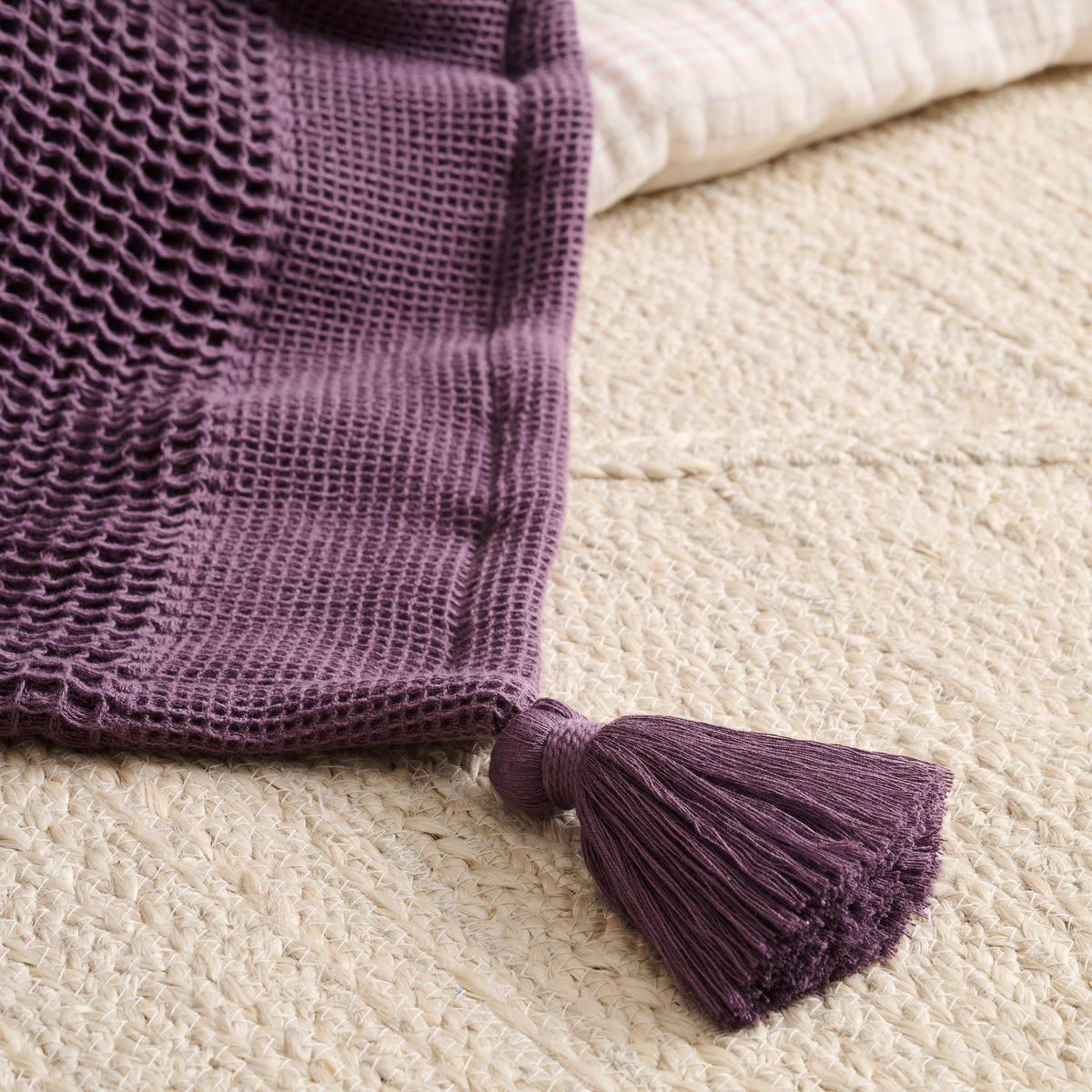Layer Sponge Cotton Waffle Throw
