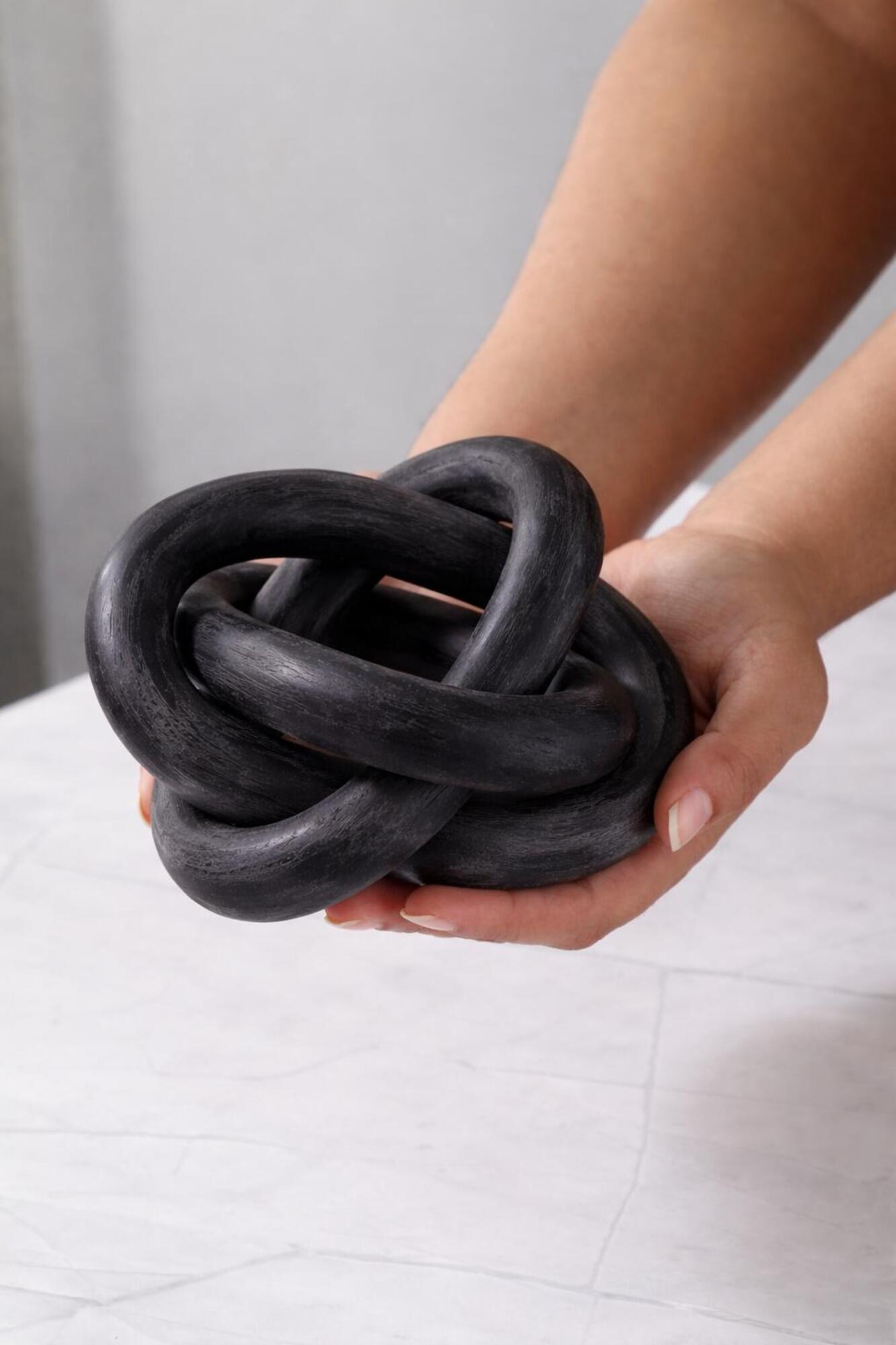 Wooden Chain (3 Knots)