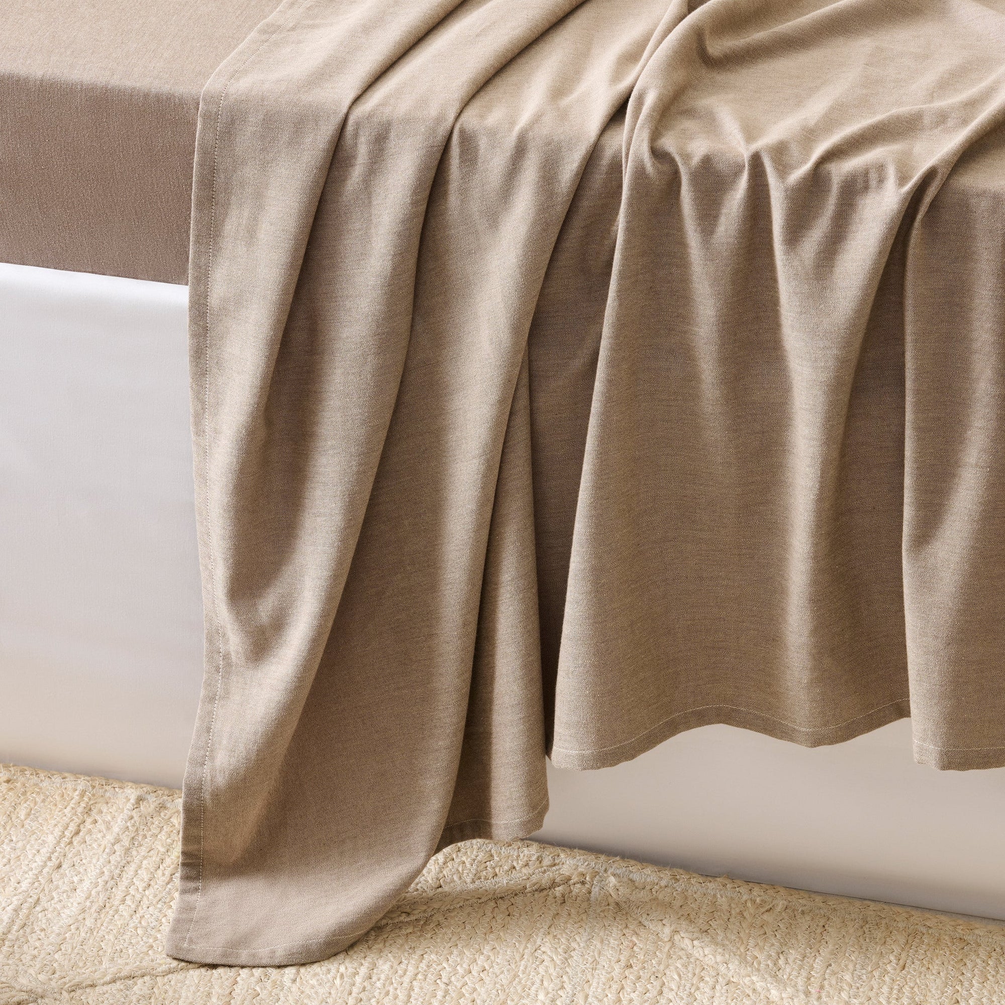 Roasted Walnut | Cotton Bamboo | Chambray | Bedsheet