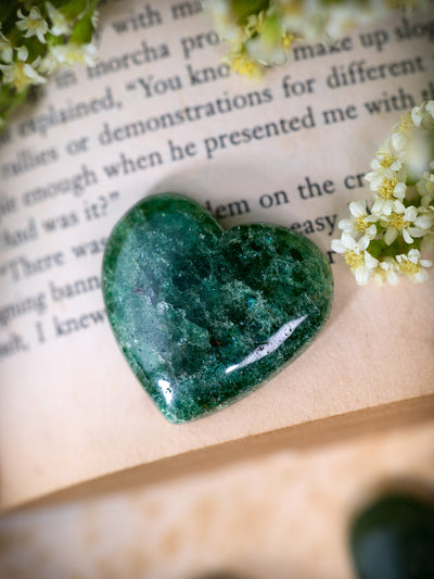 Semi-precious Stone - Moss Agate Heart