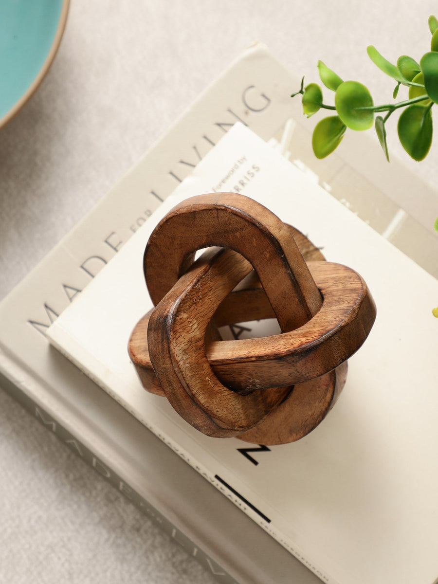 Triple Knot Wooden Accent Piece (Small)