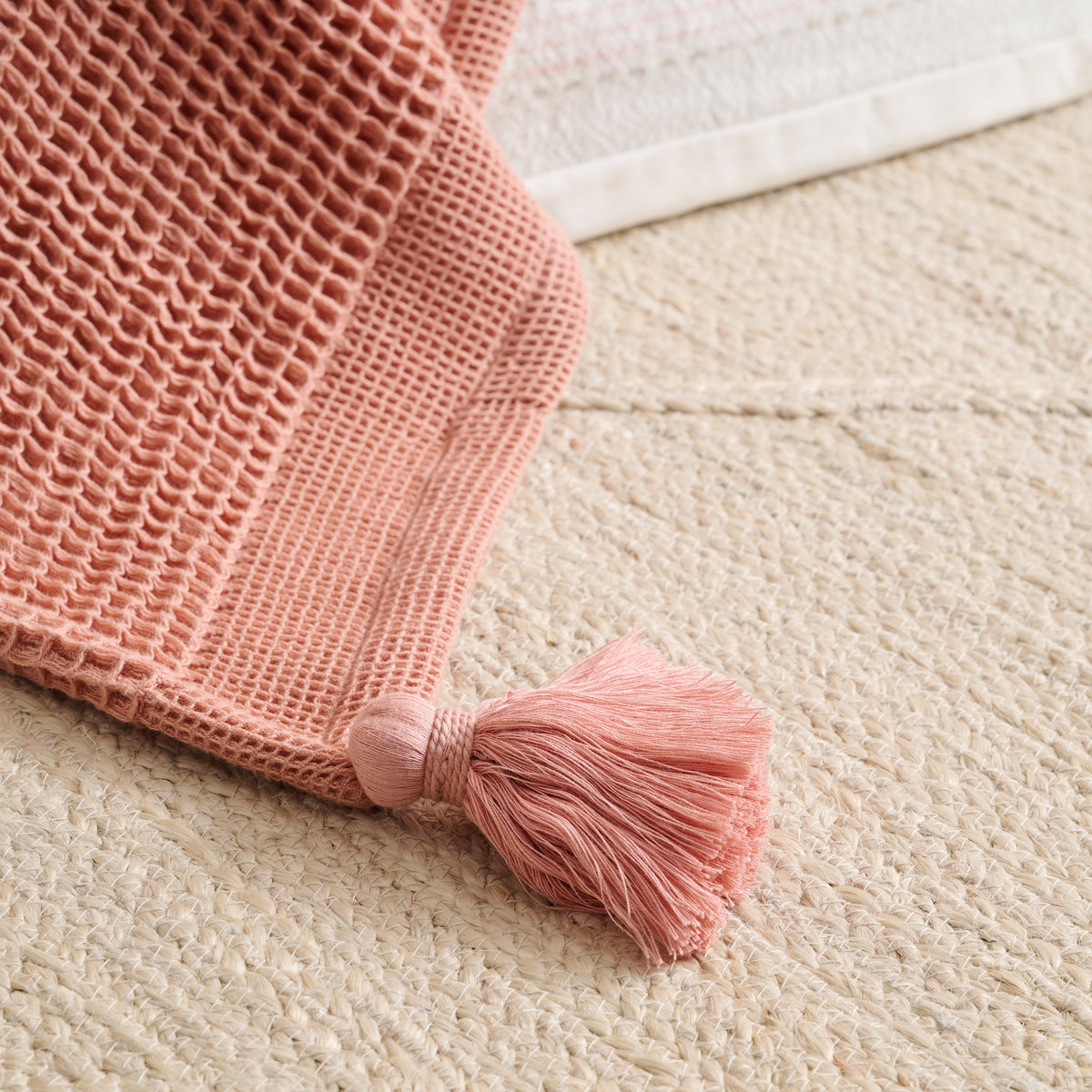 Layer Sponge Cotton Waffle Throw
