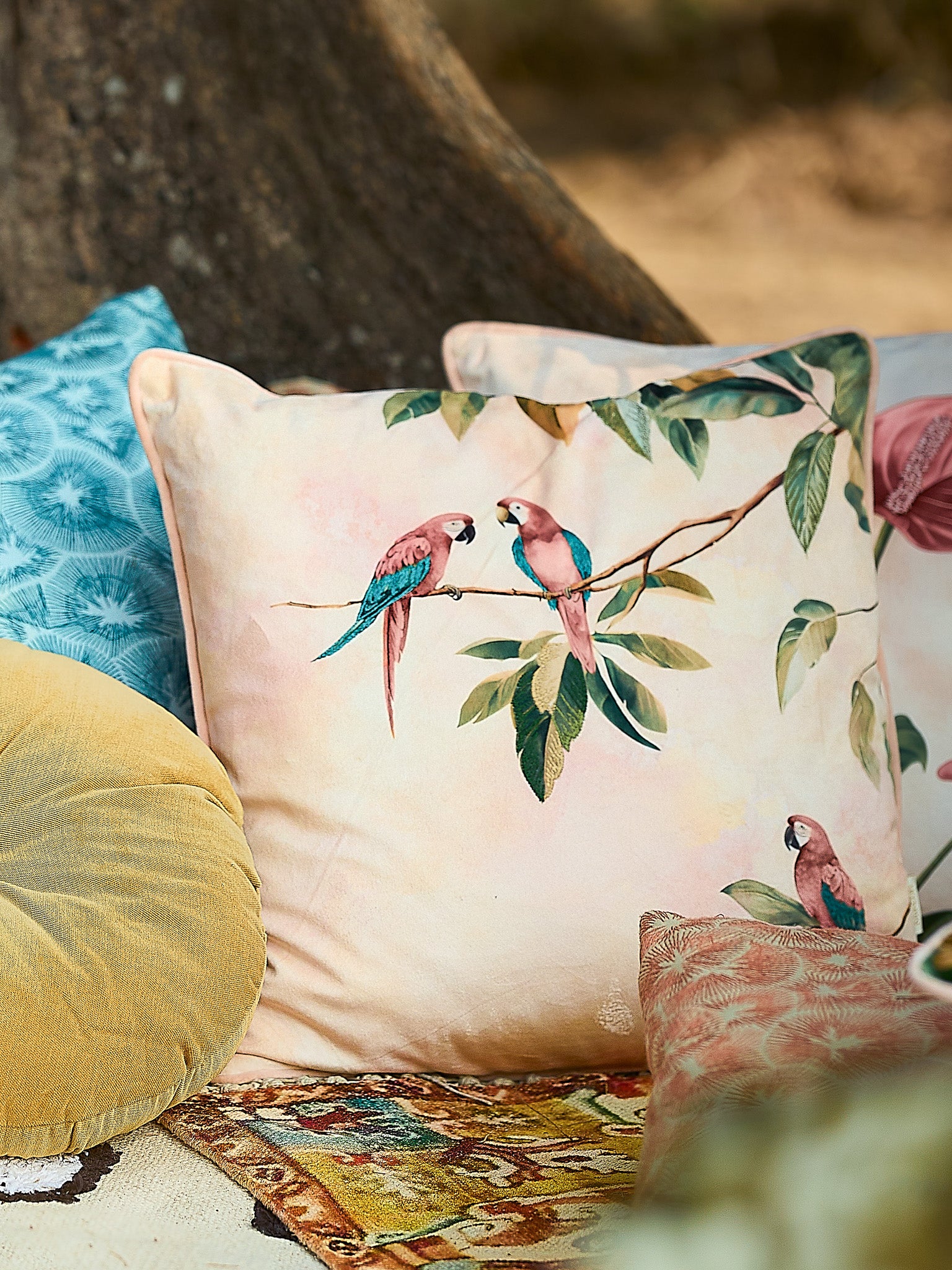 Keer - Multicolor Velvet Cushion Cover