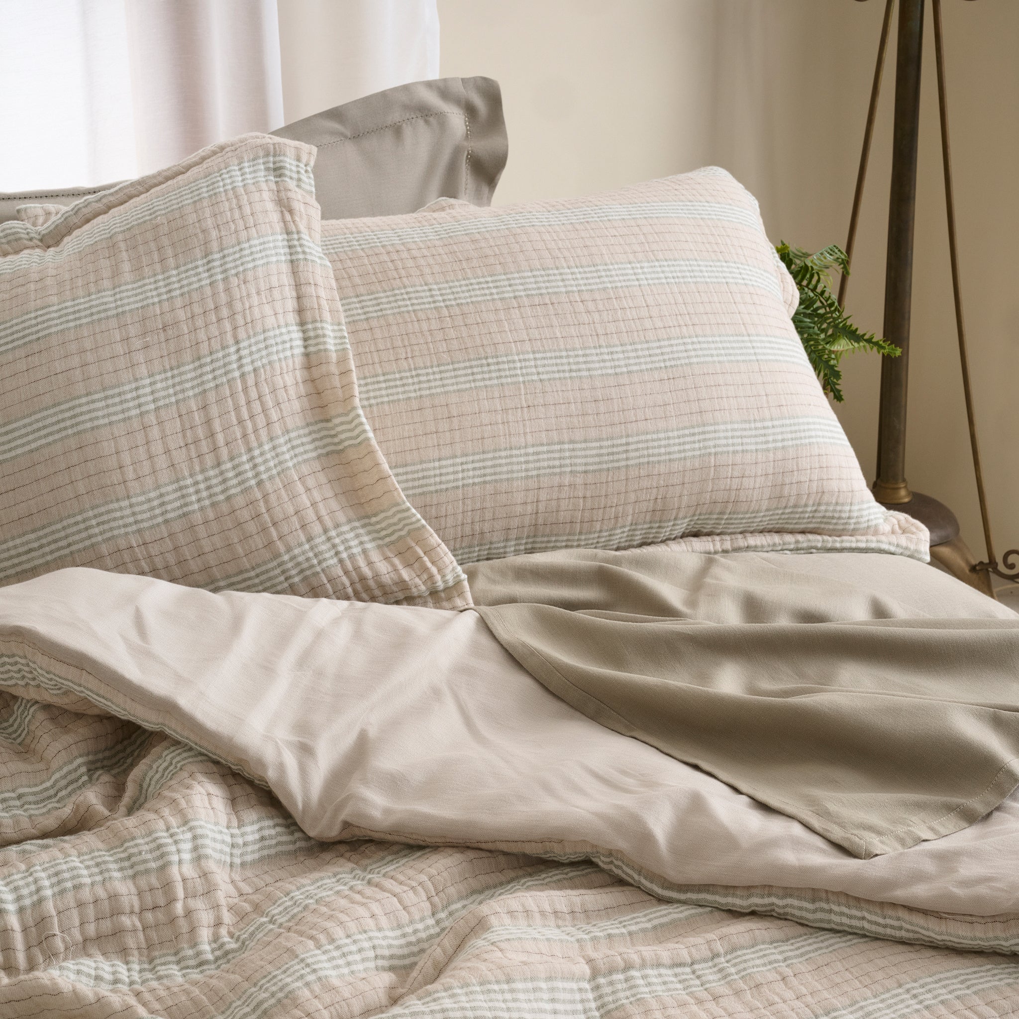 Louver | Cotton Bamboo | Gauze | Comforter