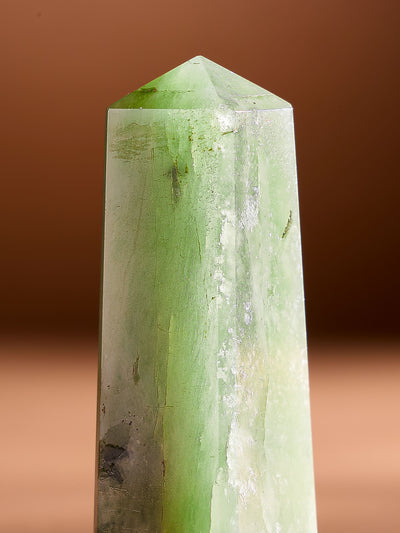 Semi-precious Gemstone - Aquamarine Tower