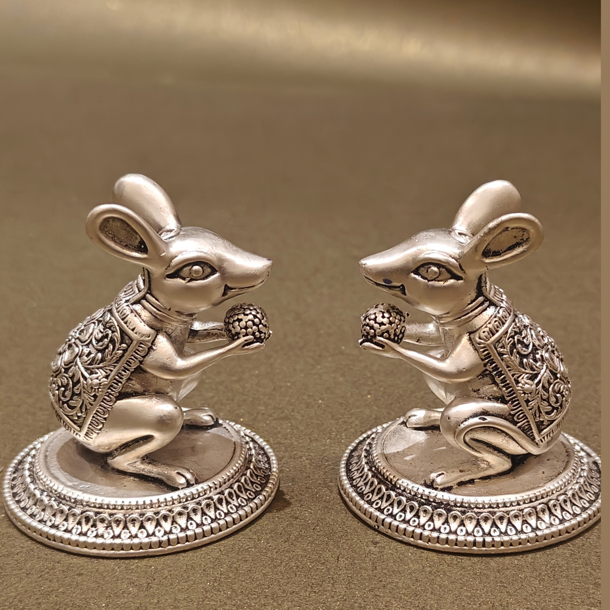 Silver-Plated Mushak with Laddu