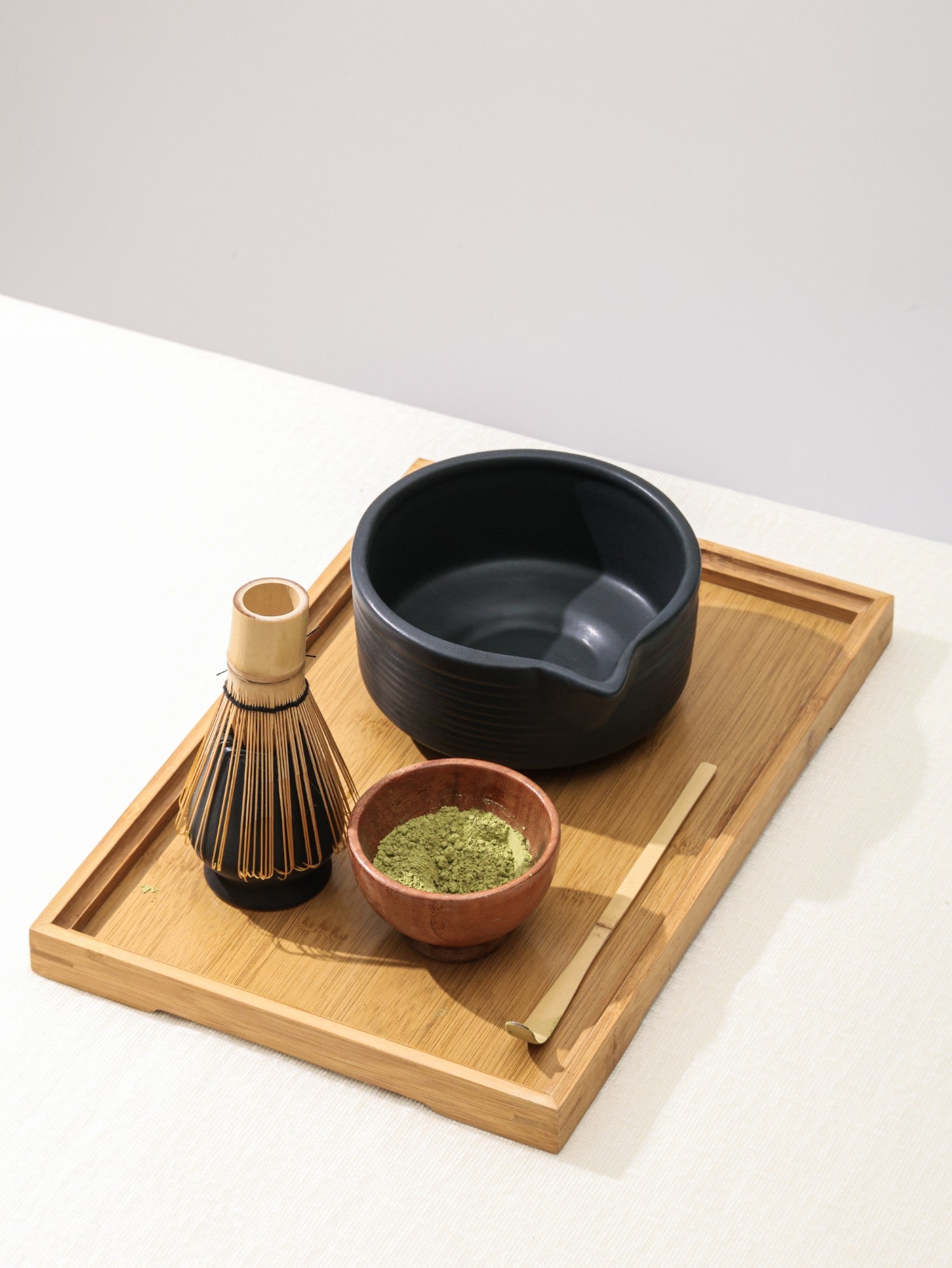 Matcha Tea Mixing Bowl & Whisk Holder Set - Ribbed Design