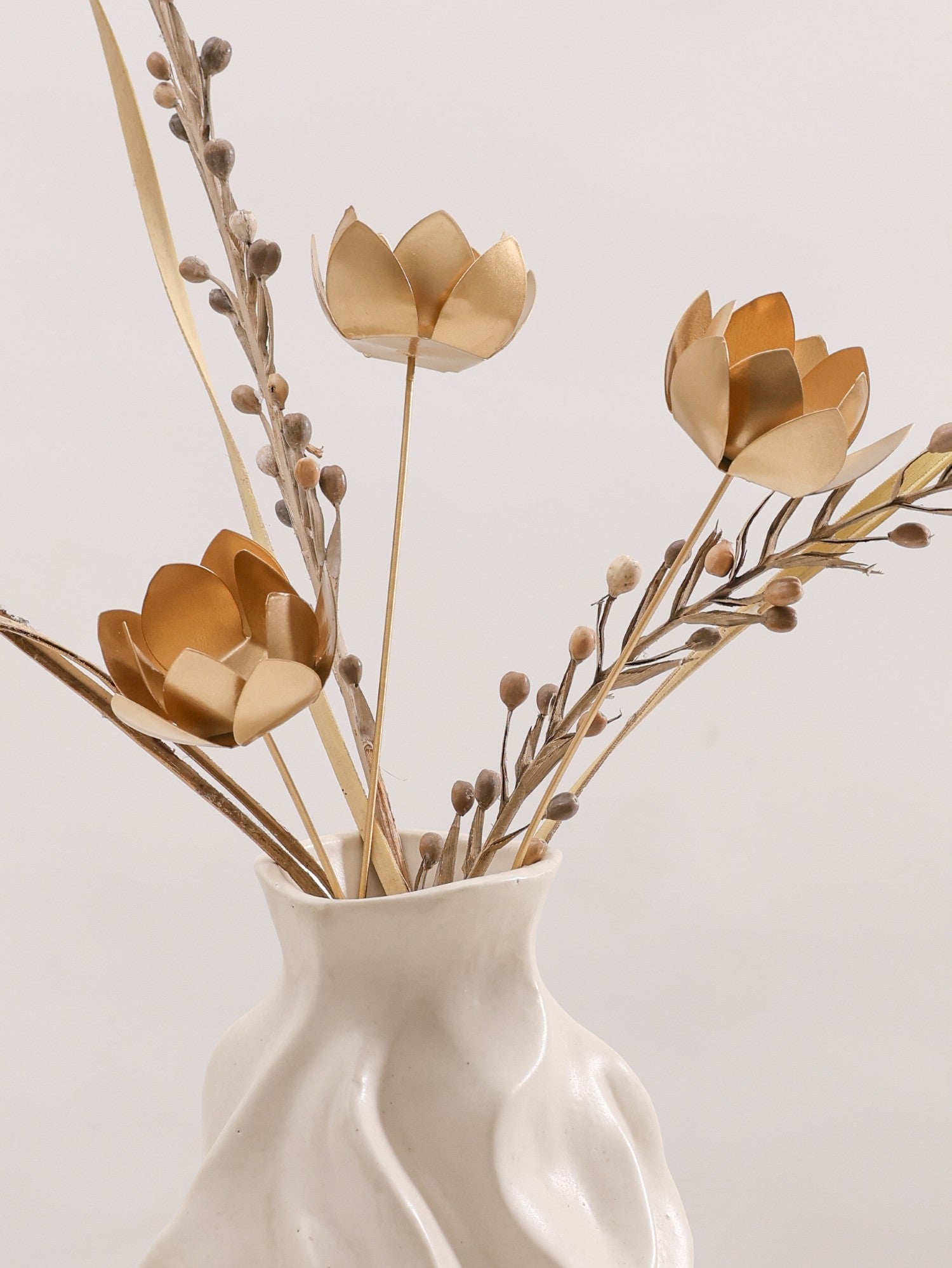 Golden Lotus Blossom Metal Sticks