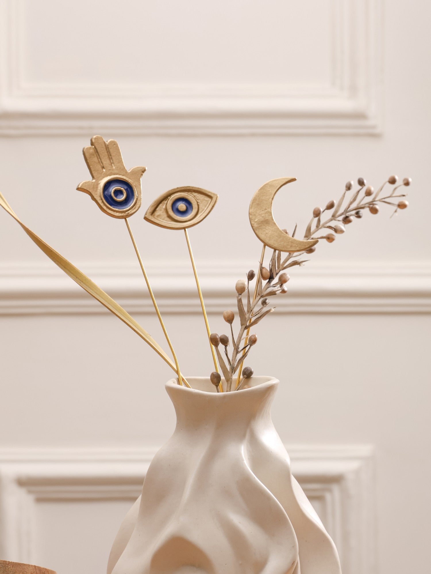 Golden Persian Charm Metal Sticks