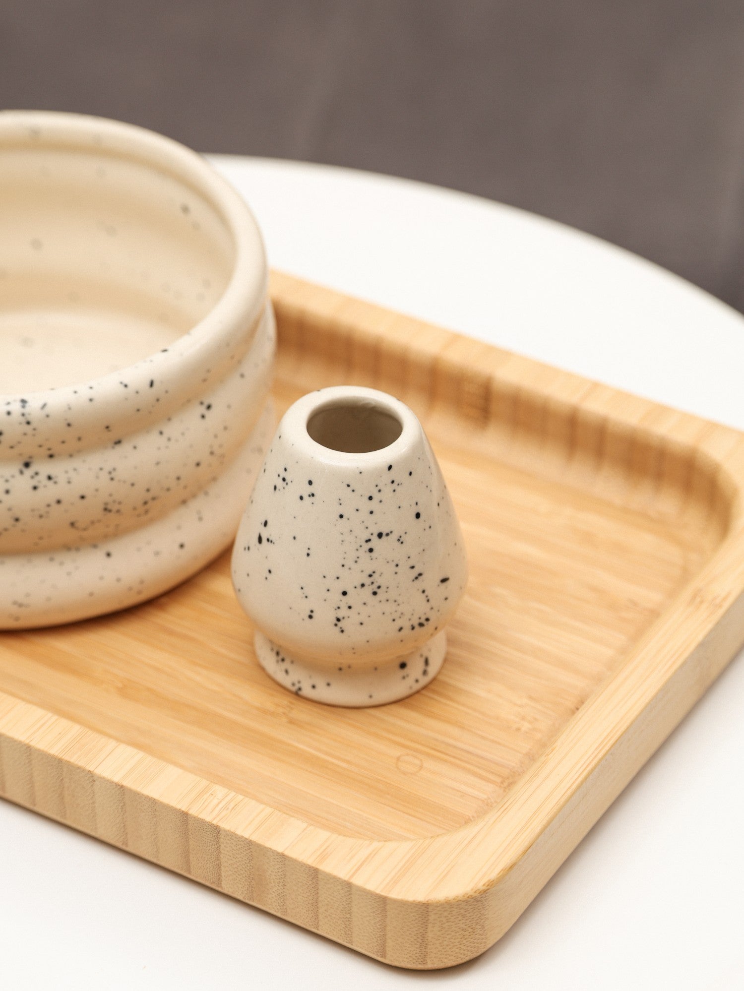 Matcha Tea Mixing Bowl & Whisk Holder Set - Speckled Design