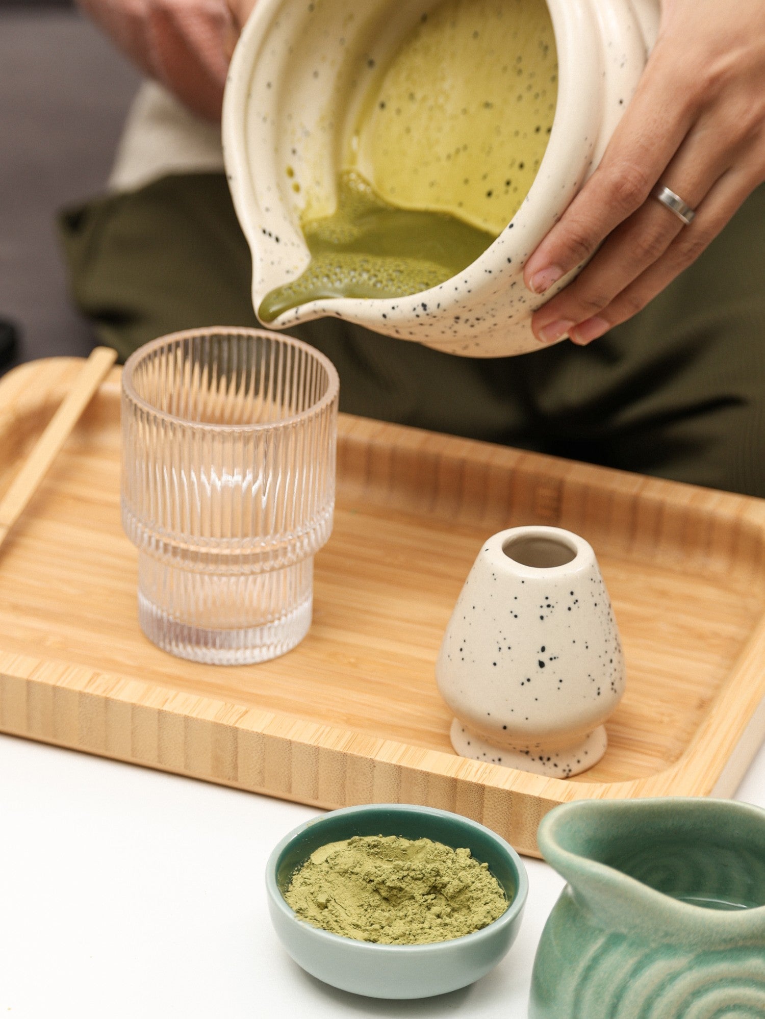 Matcha Tea Mixing Bowl & Whisk Holder Set - Speckled Design