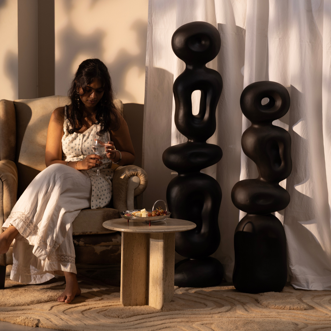 Grande Ren Organic Sculpture - Charcoal