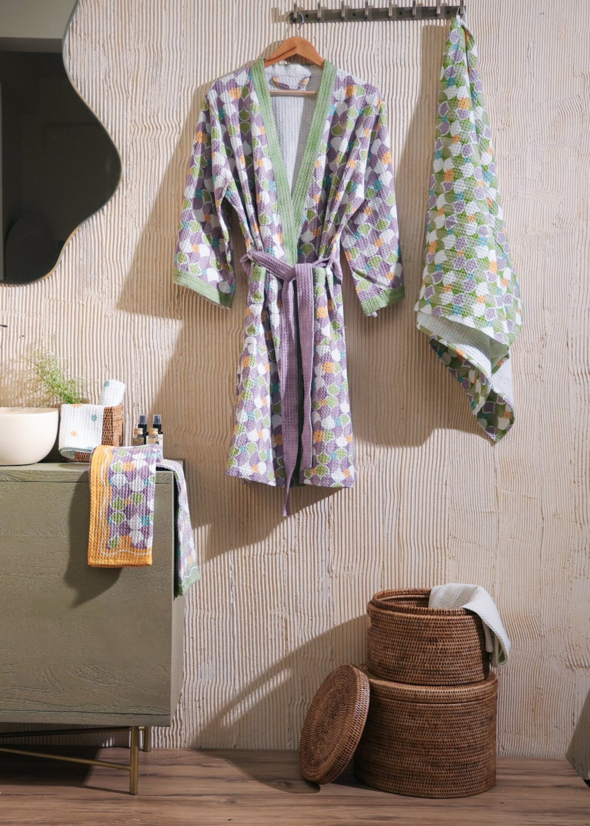 Mosiac Purple Cotton Waffle Bath Towel
