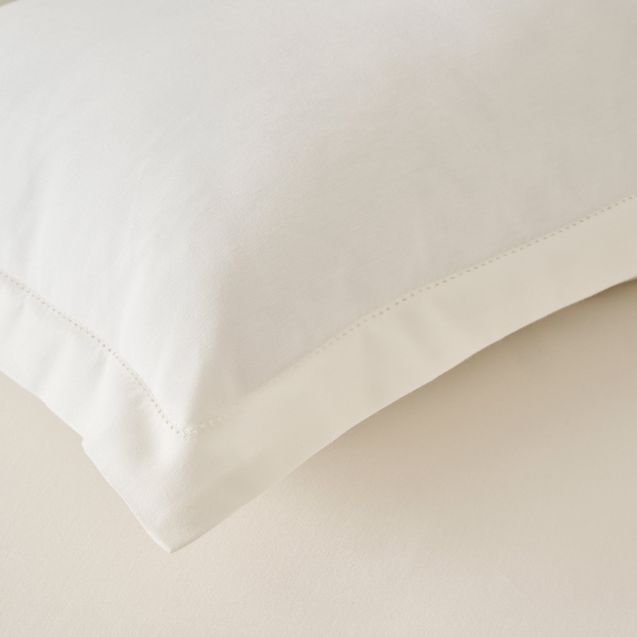 Pearl | Cotton Bamboo | Chambray | Bedsheet