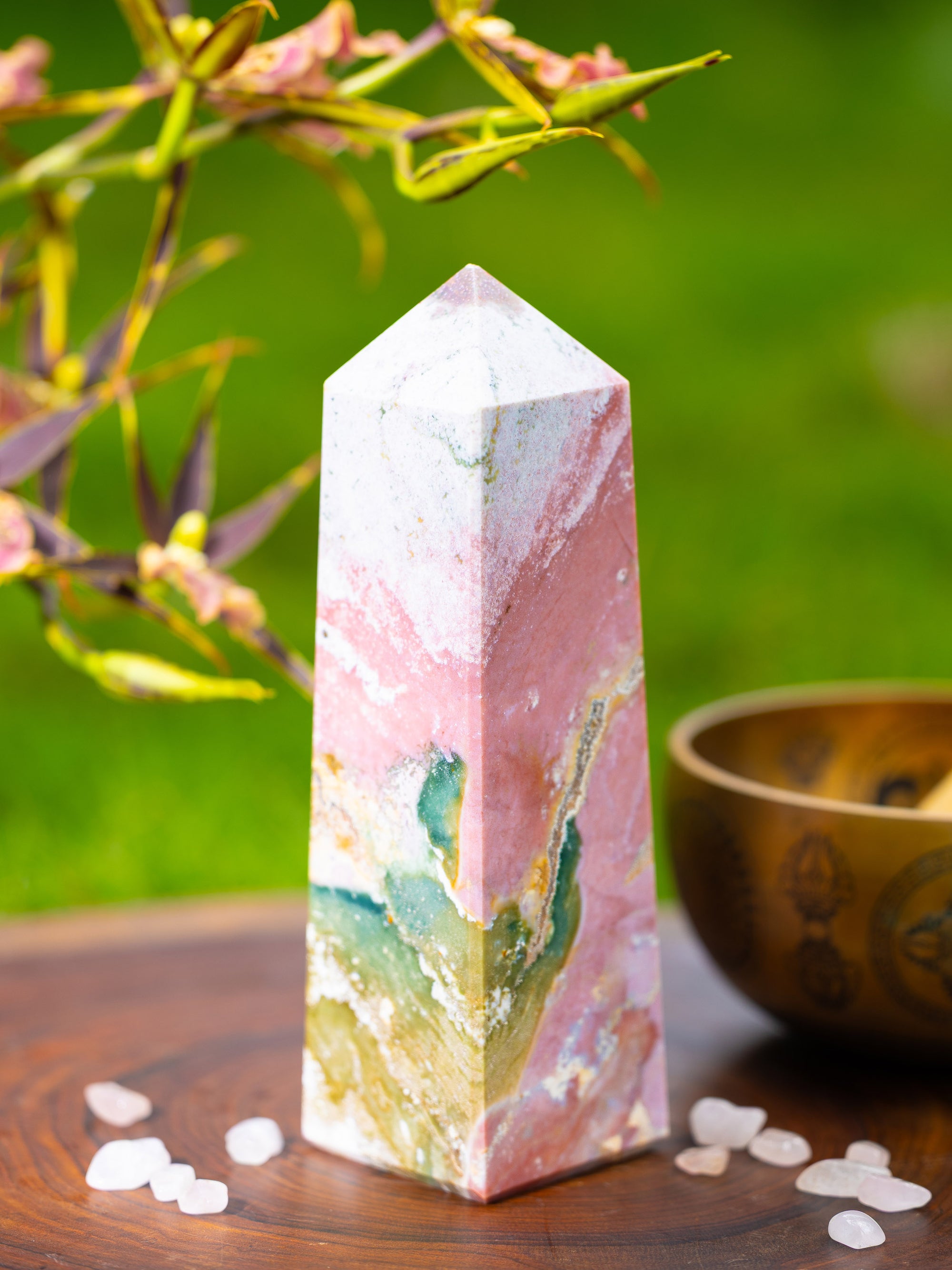 Semi-precious Stone - Agate Tower