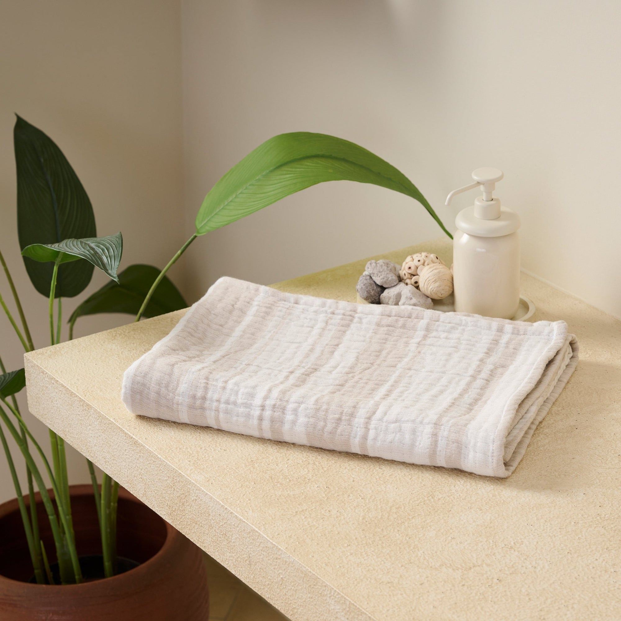 Trace | Cotton | Gauze | Bath Towel