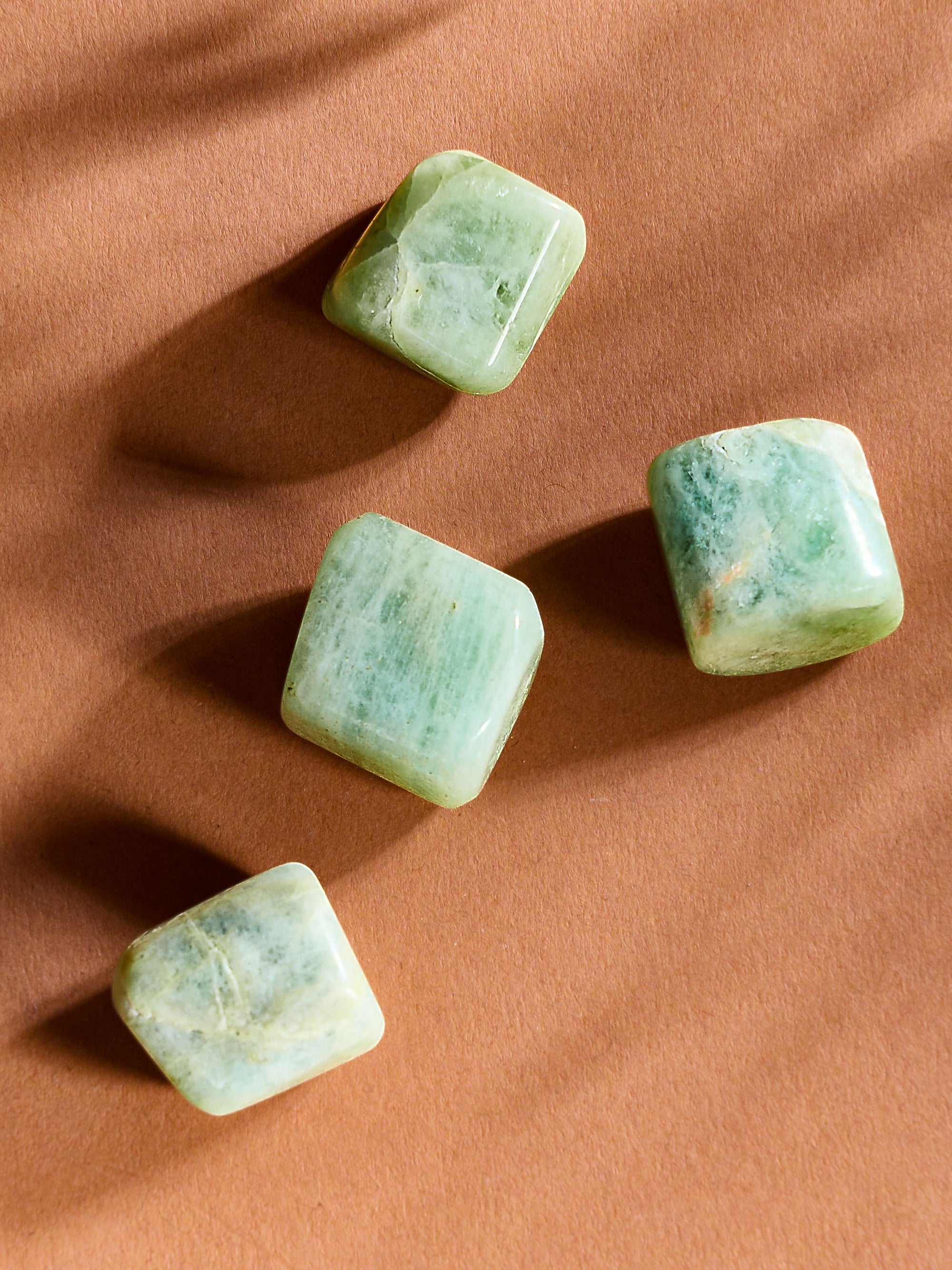 Semi-precious Gemstone - Aquamarine Pebble