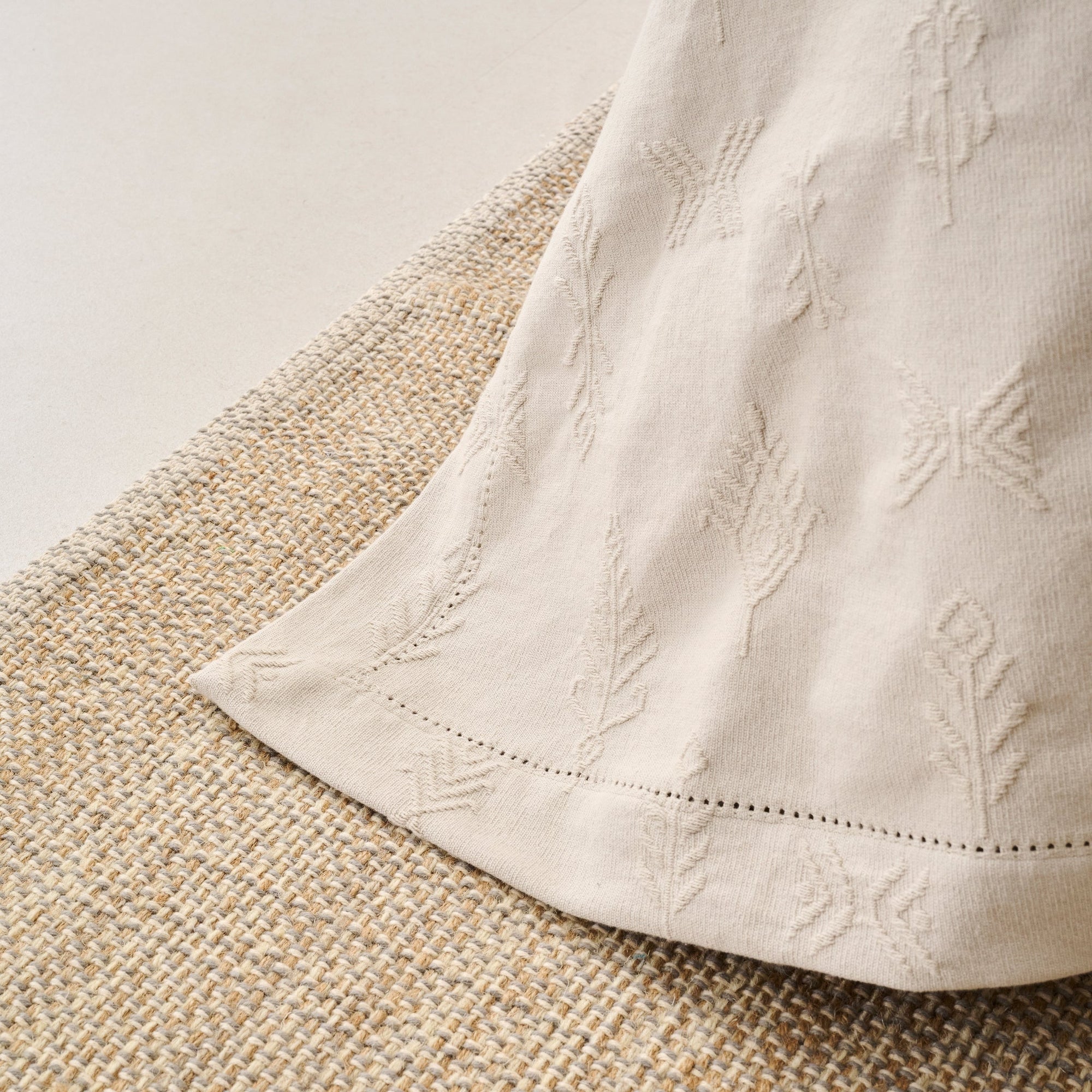 Mural | Cotton | Heavy Jacquard | Bed Cover