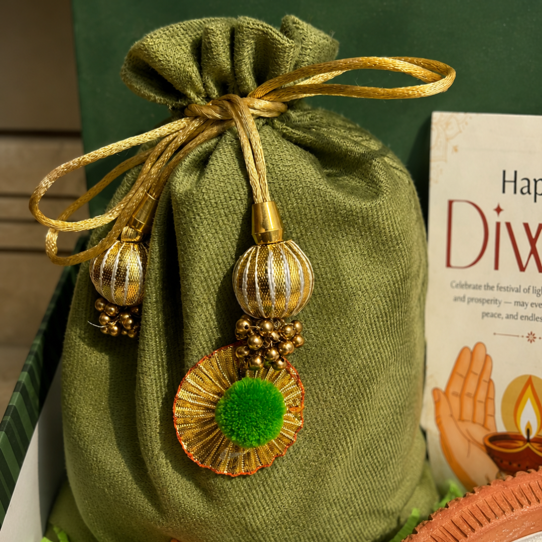 Harit Diwali Celebration Gift Box | Terracotta Candle & Shubh Labh Potli - https://artecasa.in/