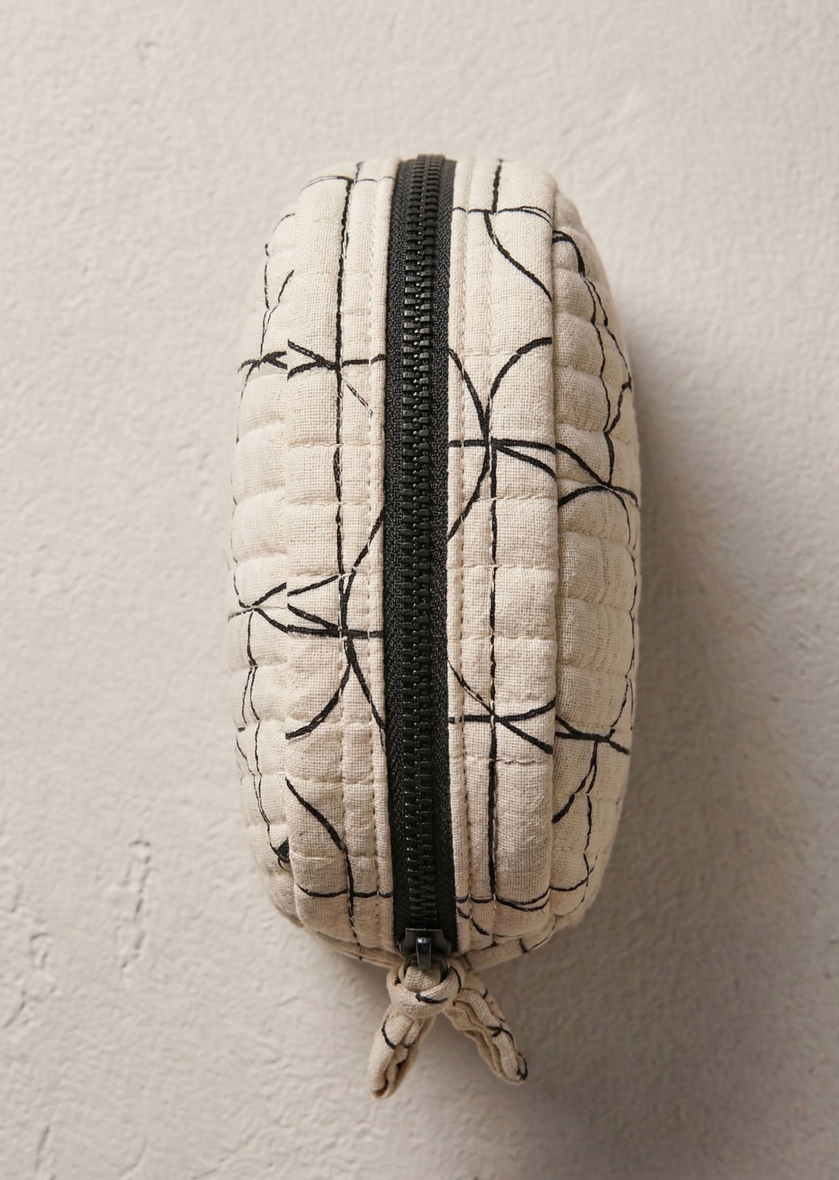 Sustainable Quilted Cotton Travel Pouch l Black & White Organizer