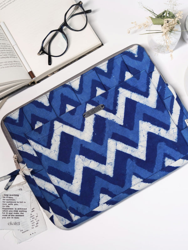 Laptop Sleeve Indigo Chevron