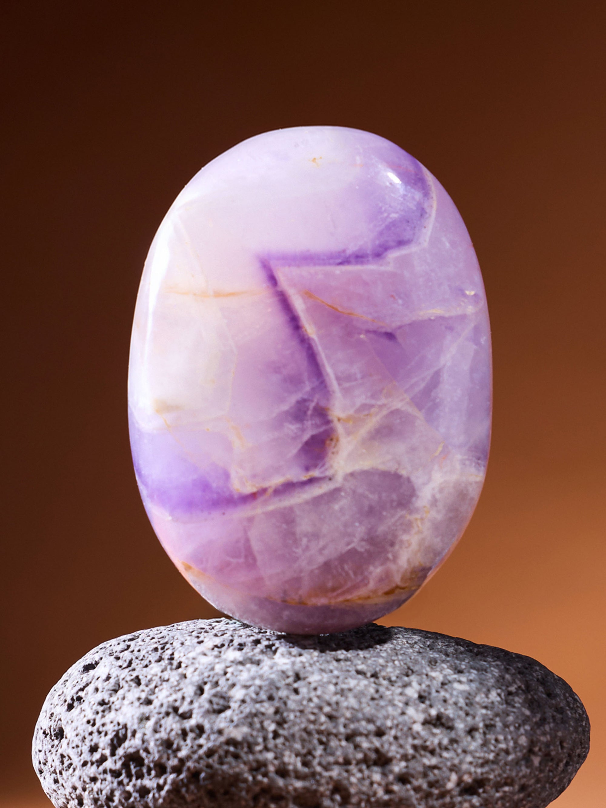 Semi-precious Gemstone - Amethyst Palm Stones