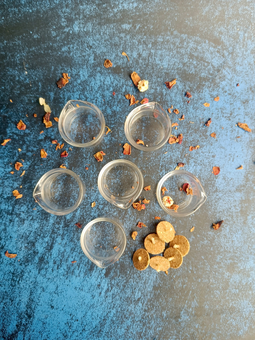 Nooré Glass diya set - set of 6