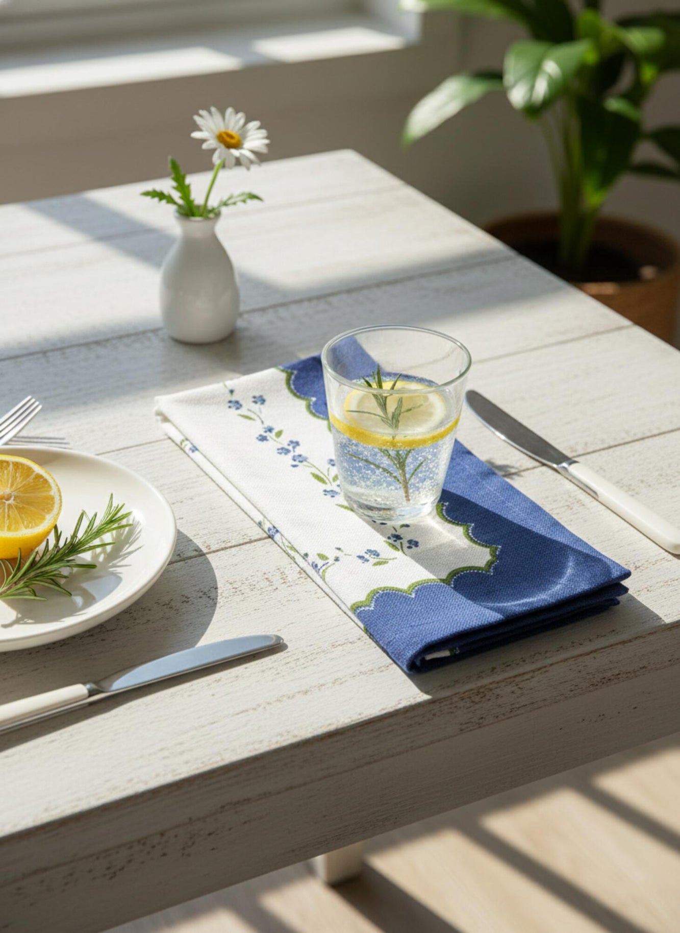 Blue Meadow Scallop Printed Cotton Napkins