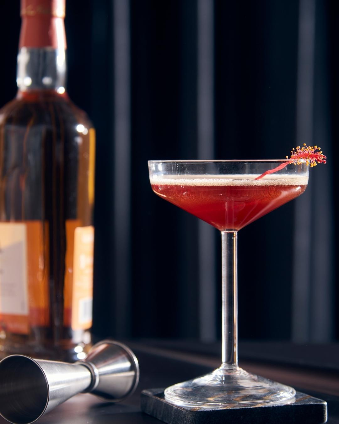 Lady-like Designer Cocktail Glass | 175ml | Set of 2,4,6