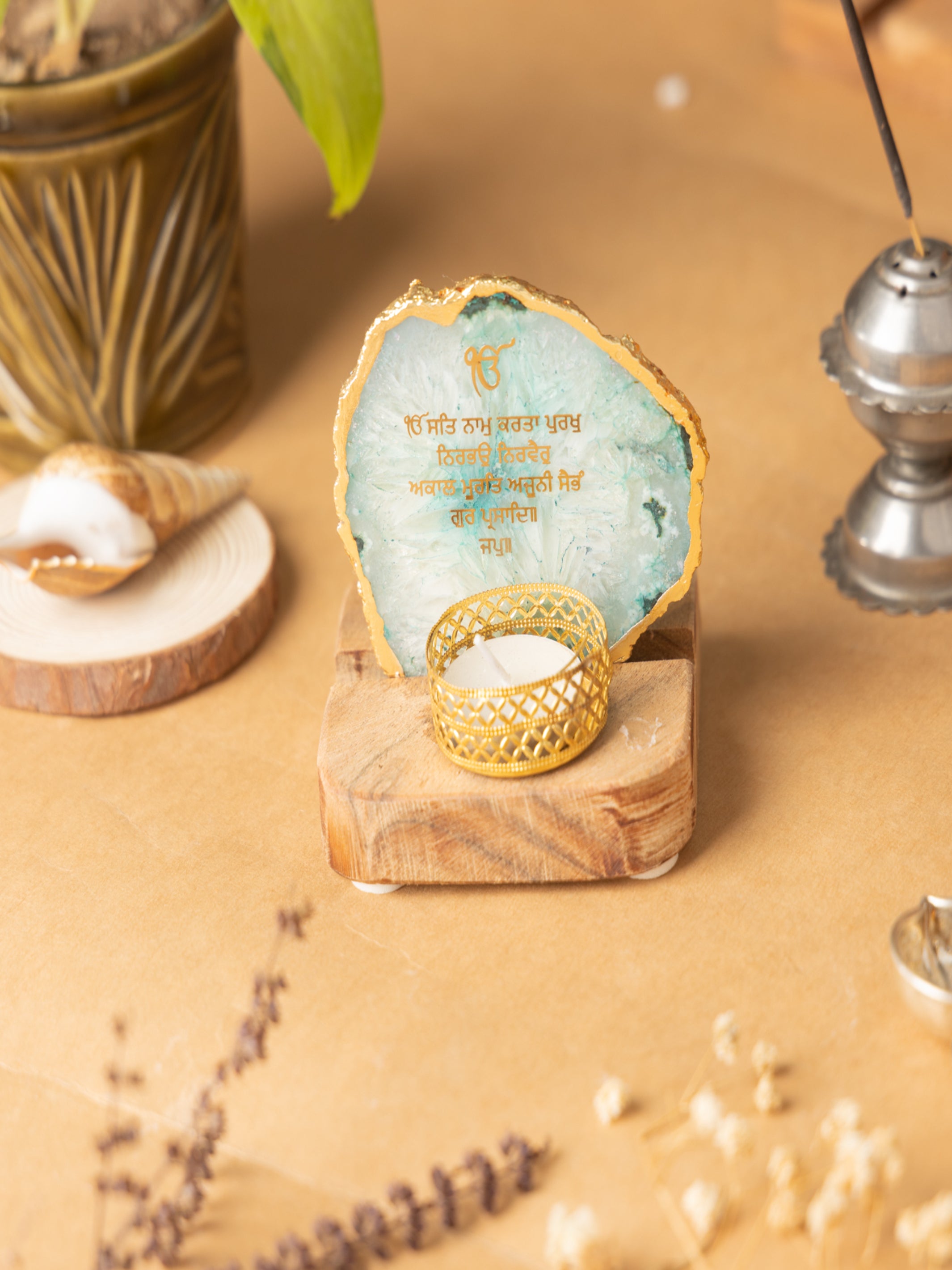 Ik Onkar Mantra Agate Tealight Wooden