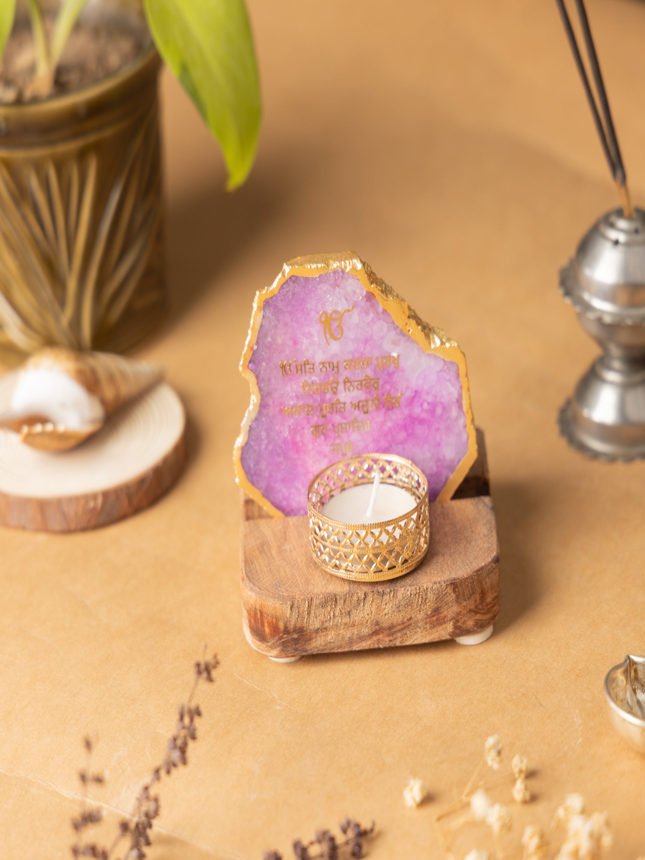 Ik Onkar Mantra Agate Tealight Wooden