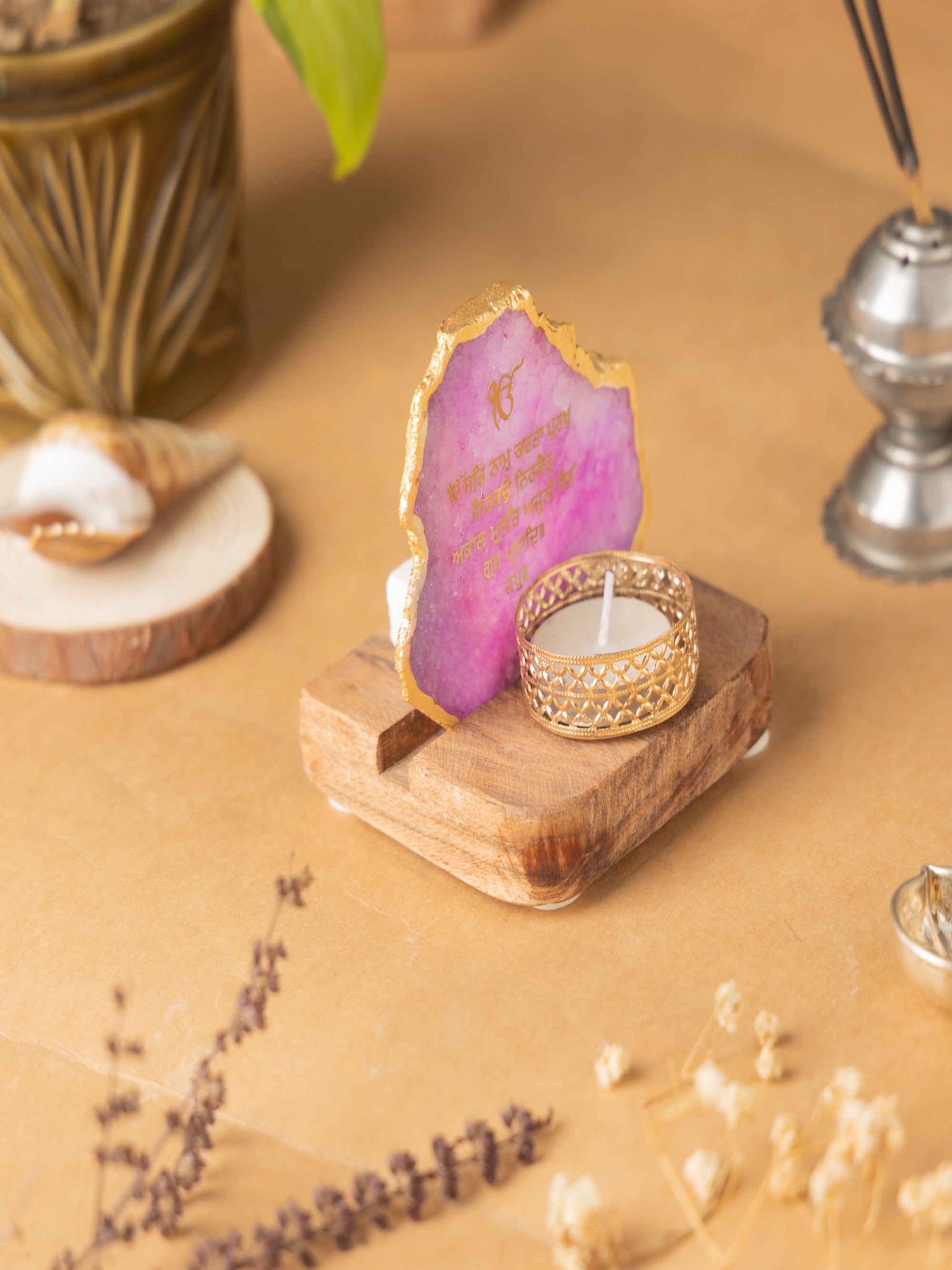 Ik Onkar Mantra Agate Tealight Wooden