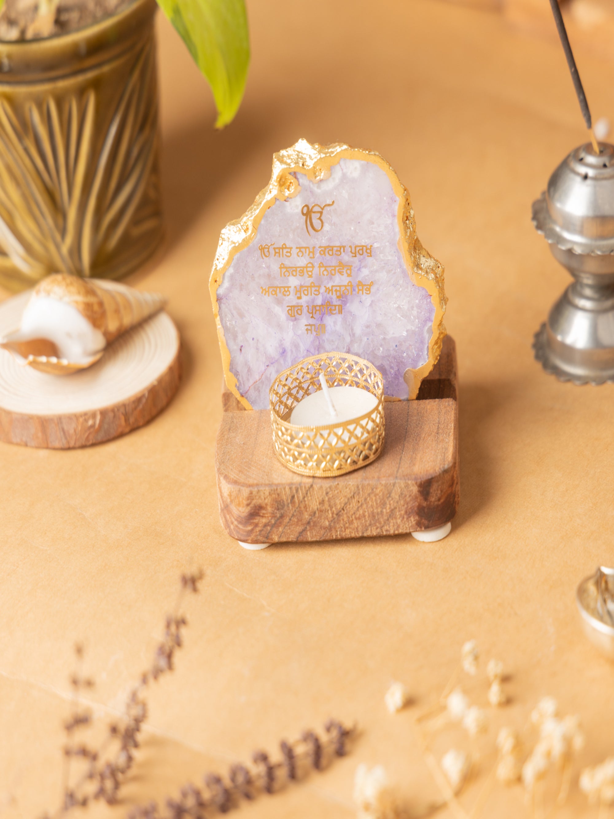 Ik Onkar Mantra Agate Tealight Wooden