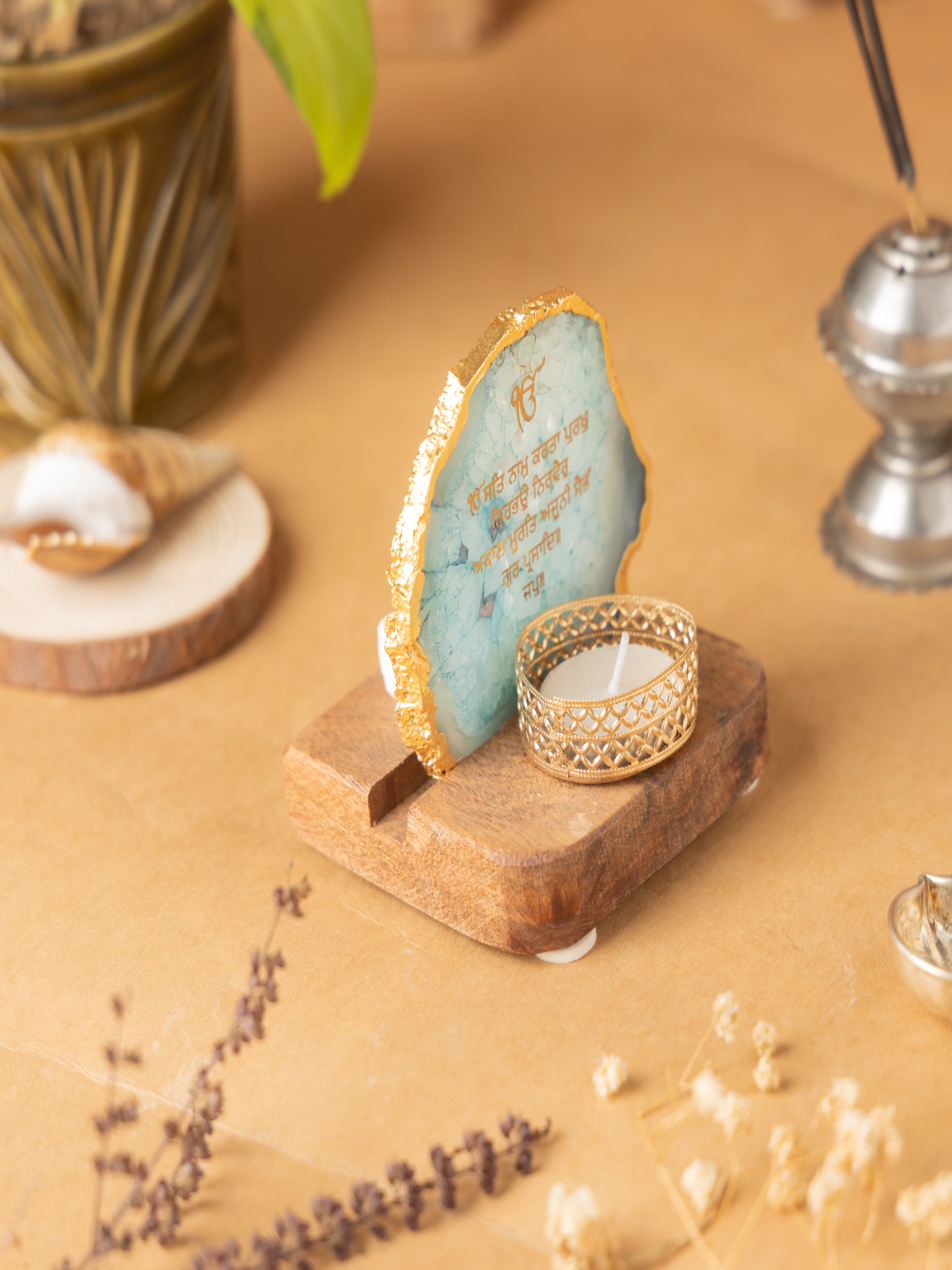 Ik Onkar Mantra Agate Tealight Wooden