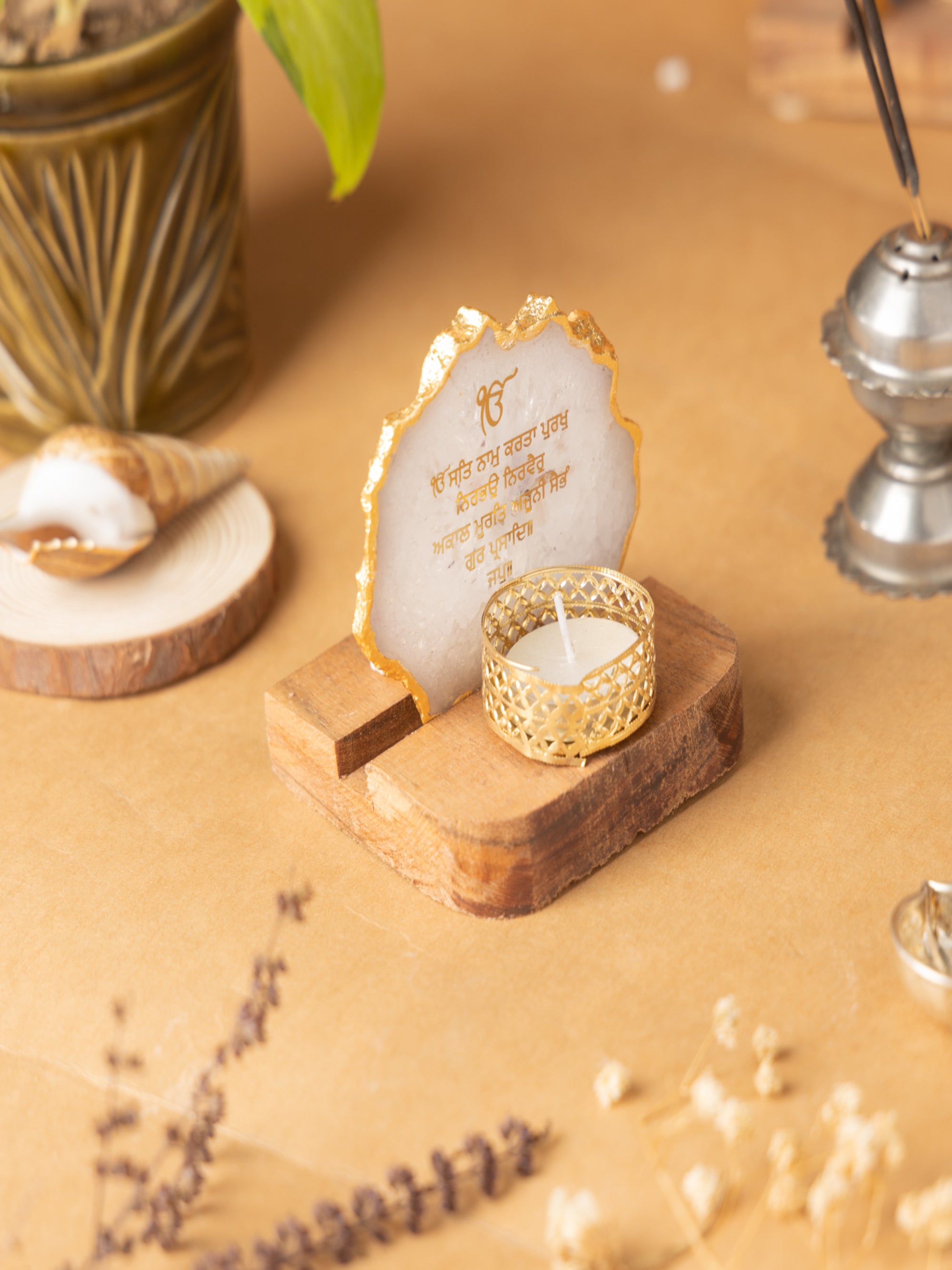 Ik Onkar Mantra Agate Tealight Wooden