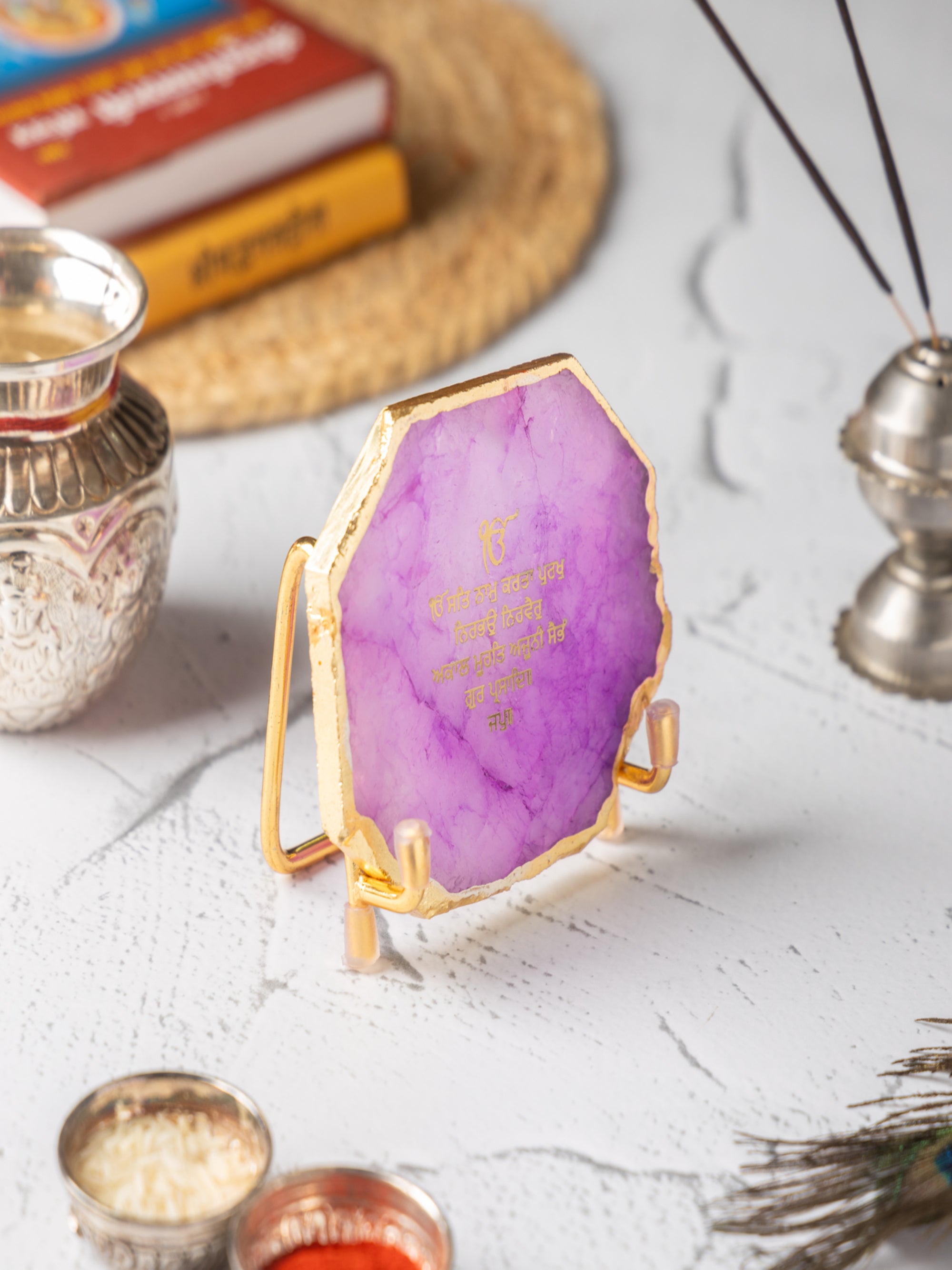 Ik Onkar Mantra Agate Metal Showpeice