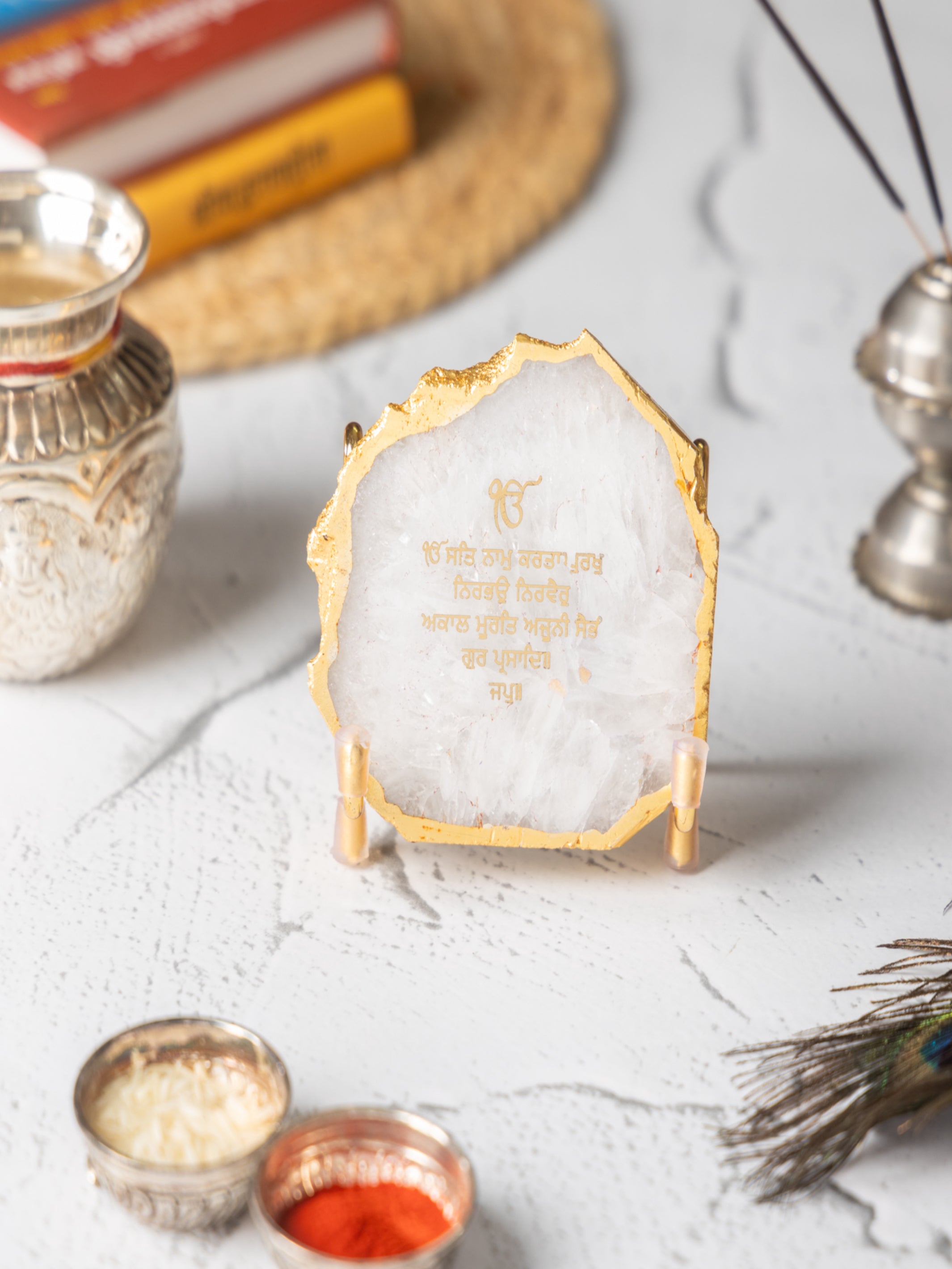 Ik Onkar Mantra Agate Metal Showpeice