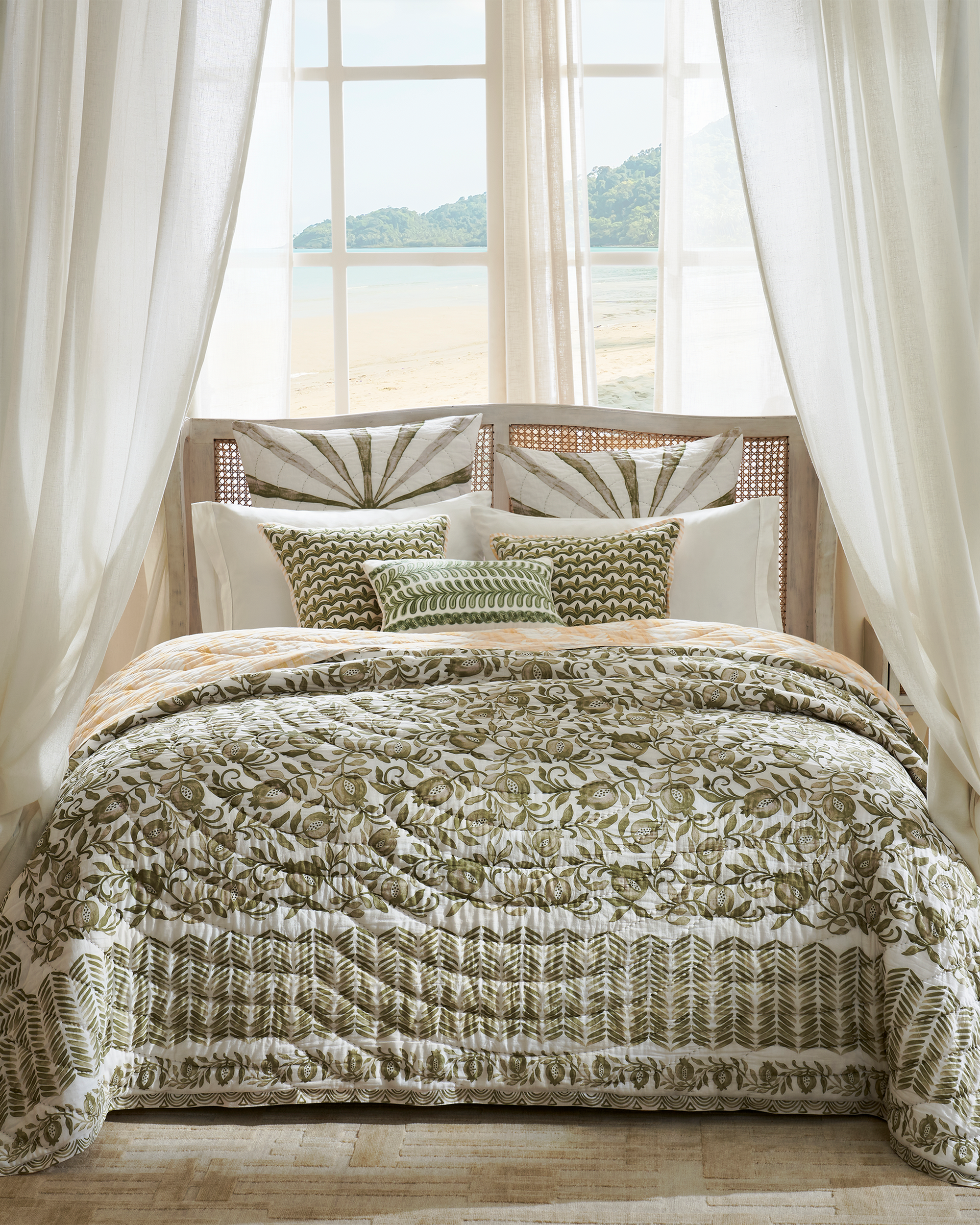Ayna Green Cotton Quilt