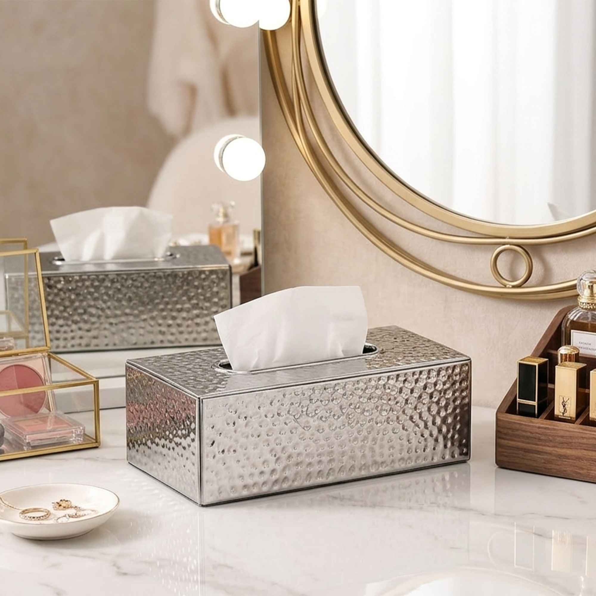 Elara - Metal Tissue Box