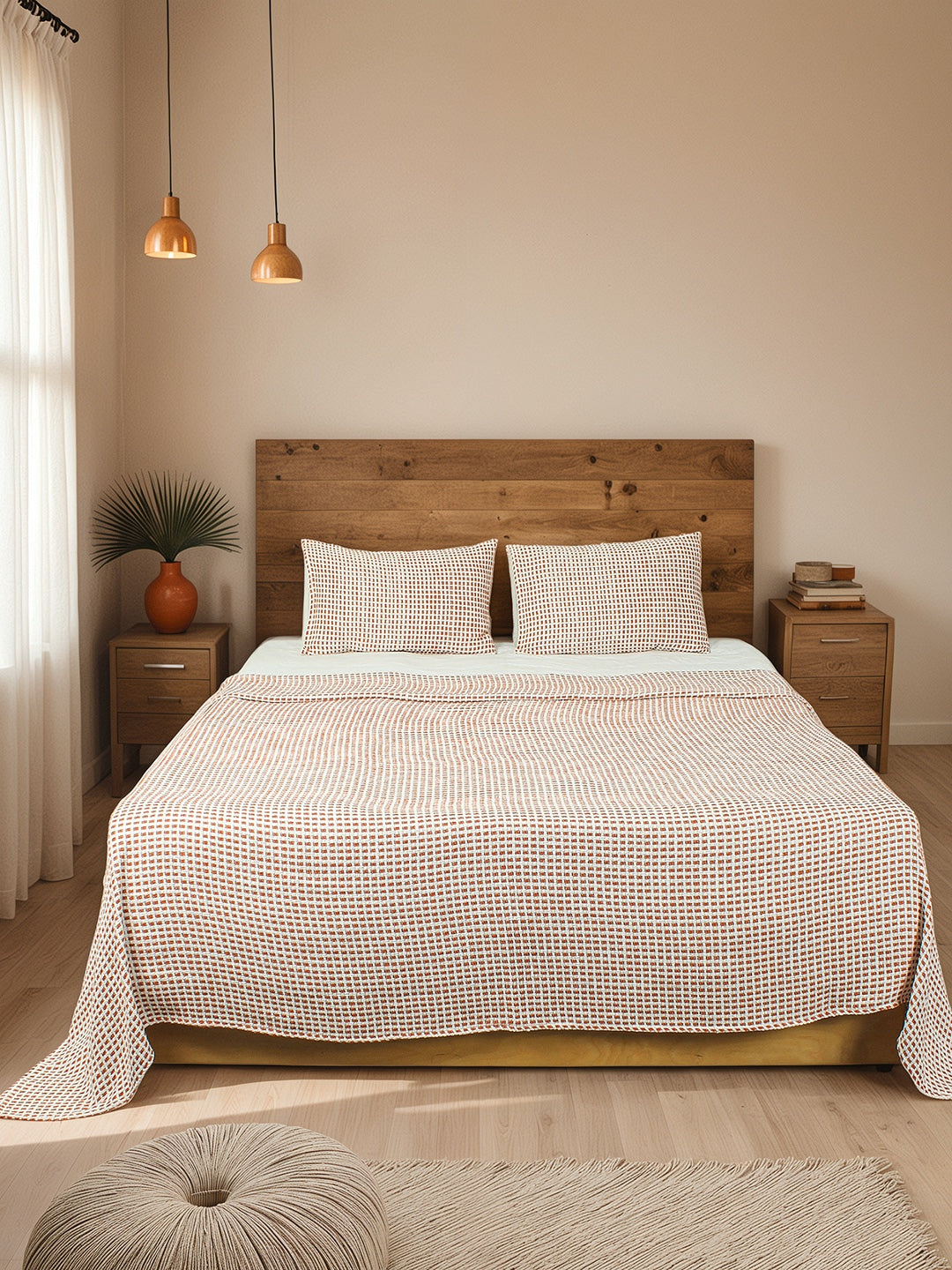 Girnar Double Bedcover (Rust)