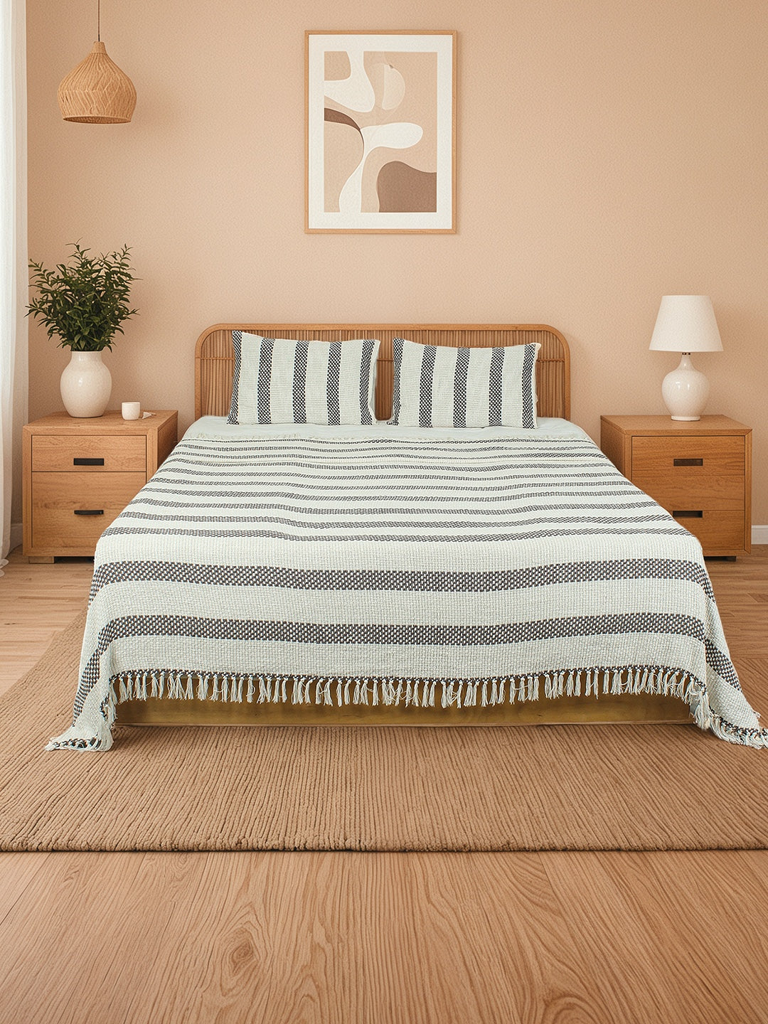 Shivalik Double Bedcover (Grey)