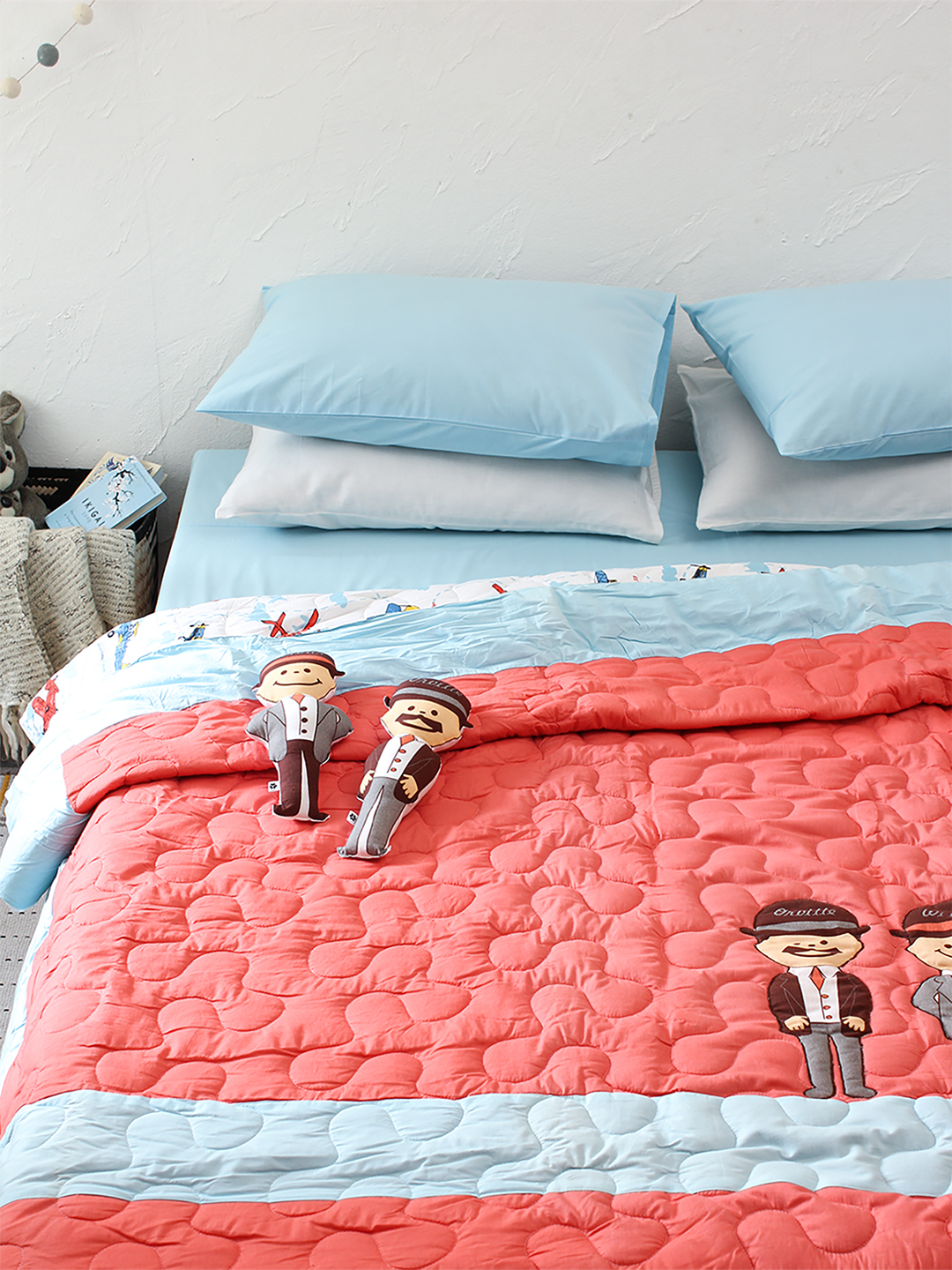 The Wright Brothers Comforter (Red)