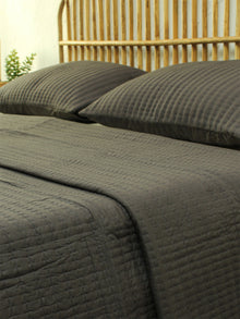 Kanhar 1 Double Bedcover 2 Pillow Covers (Black)