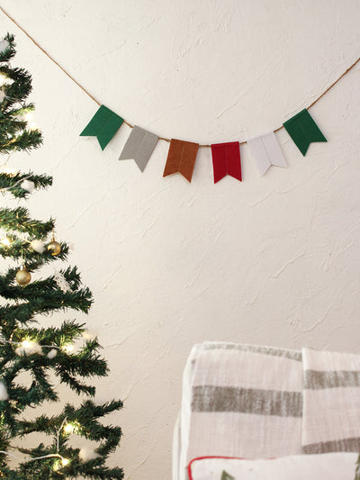 Holiday Bunting (Multi)