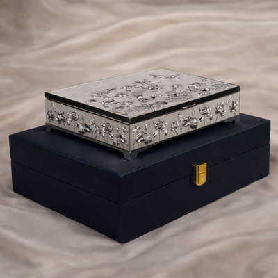 Butterfly Lotus Dry Fruit Box